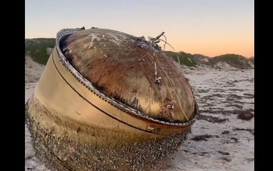 Kiderült, hogy mi az a titokzatos henger, amit Ausztráliánál sodort partra az óceán