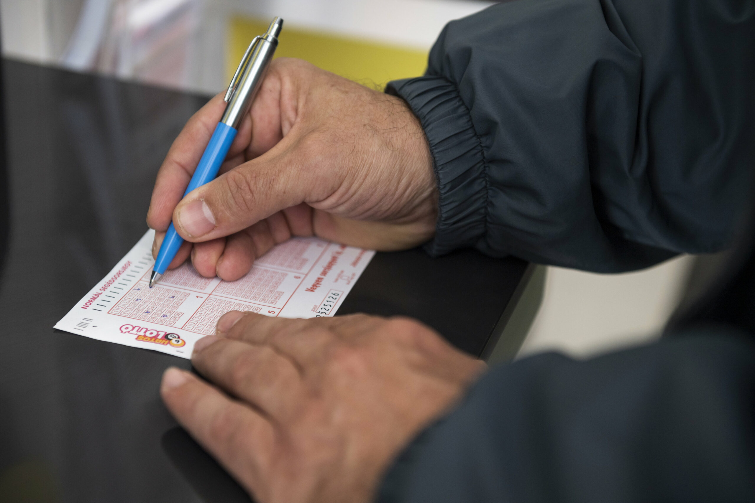 Ezekkel a számokkal lehetett nyerni hatos lottón