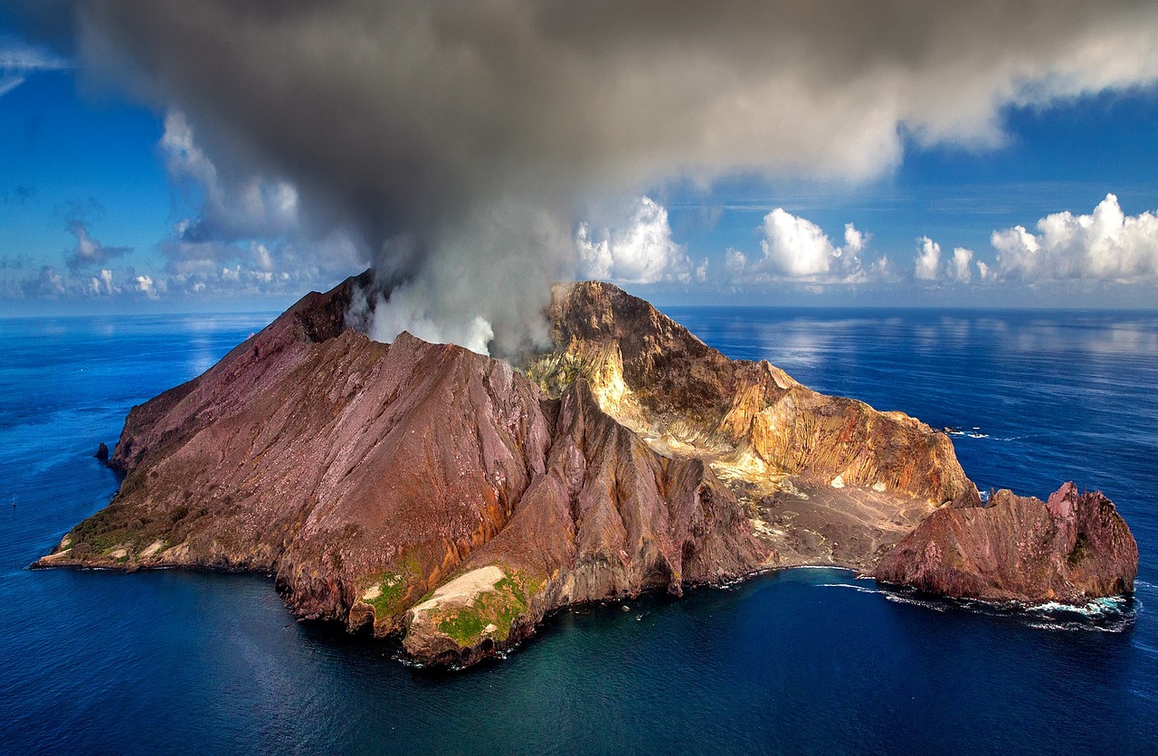 Megnövelte a Föld elektromos töltöttségi szintjét a tongai vulkánkitörés – derítették ki magyar kutatók