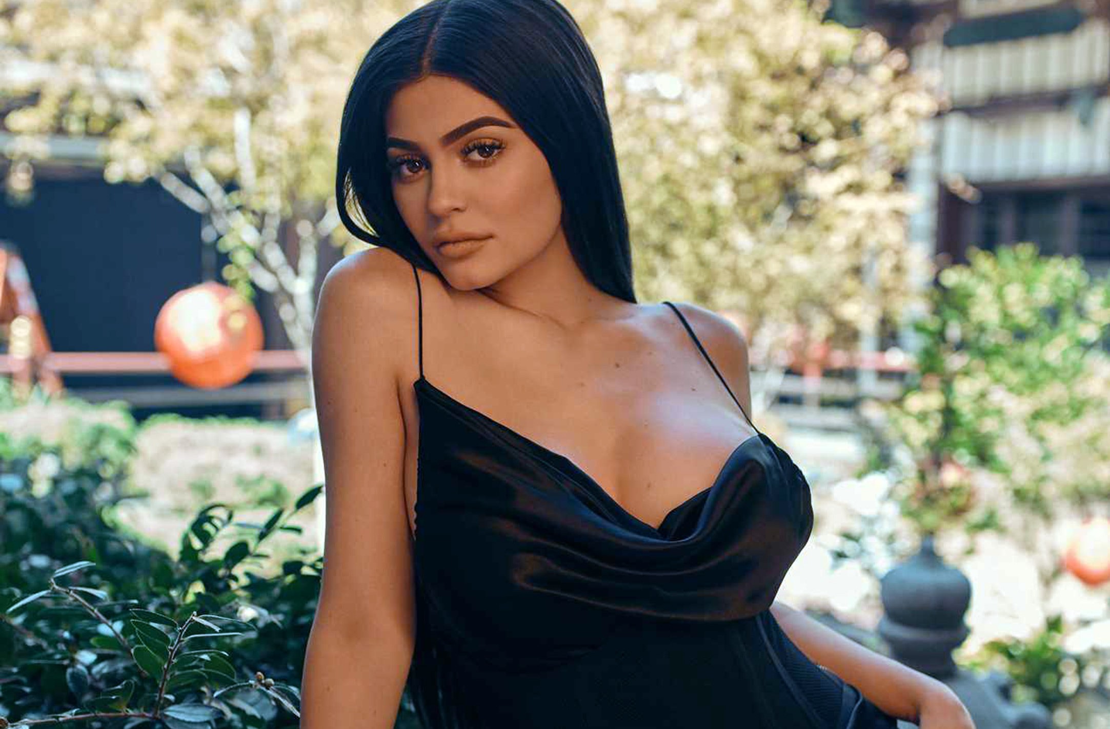 Kylie Jenner már megbánta, hogy megcsináltatta a melleit