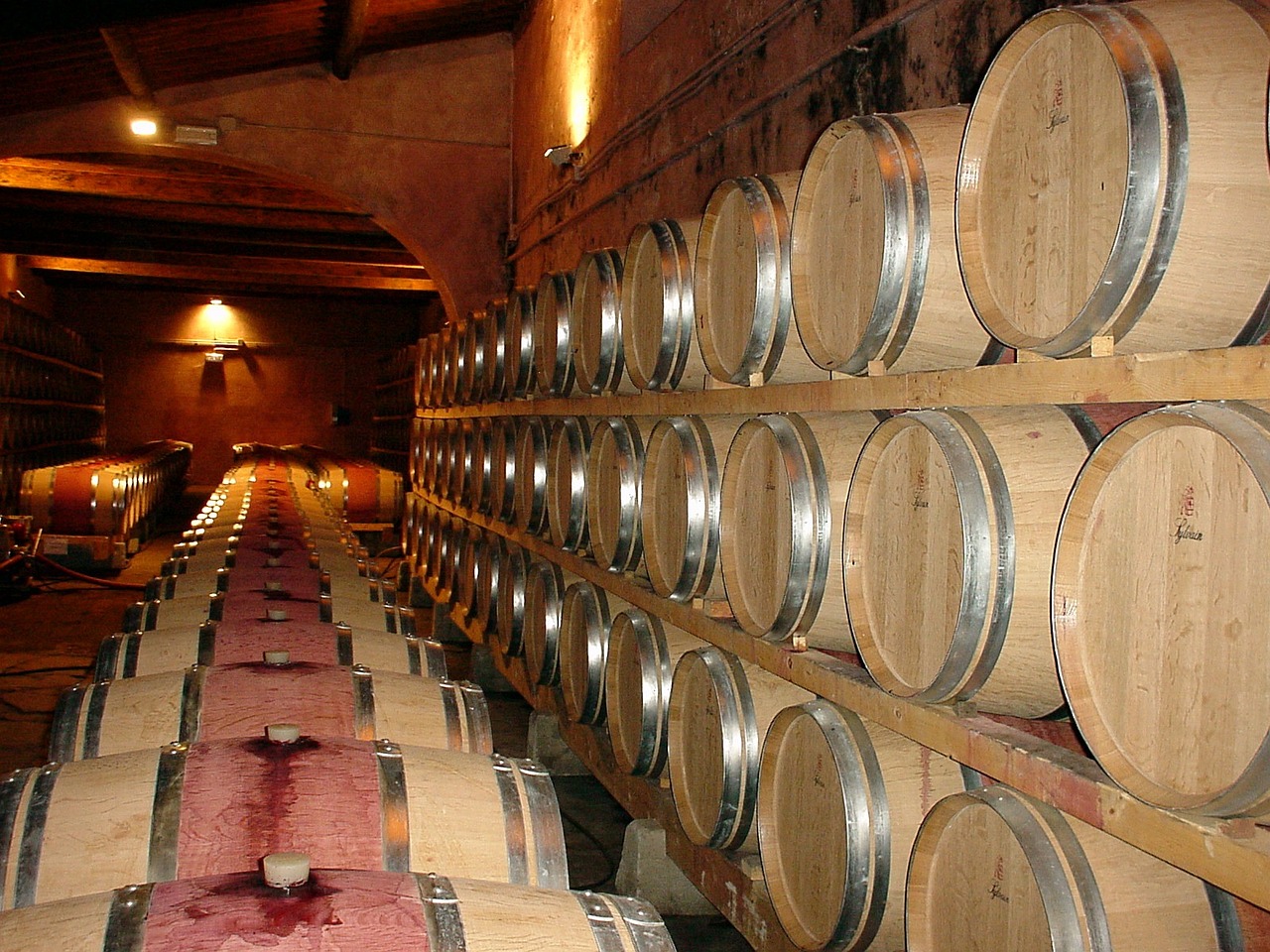 Túl sok a bor, az állam 200 millió eurót költene a megsemmisítésre Franciaországban