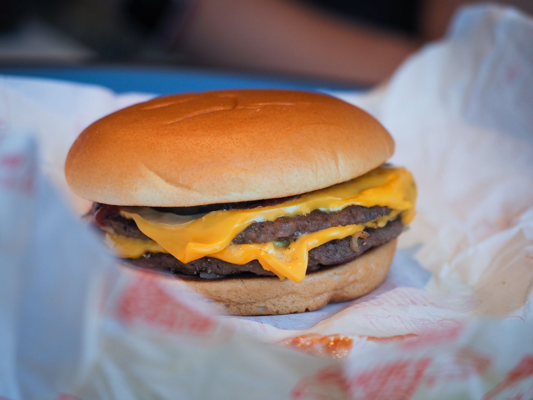 Te észrevetted, hogy megváltozott a McDonald's Sajtburgere?