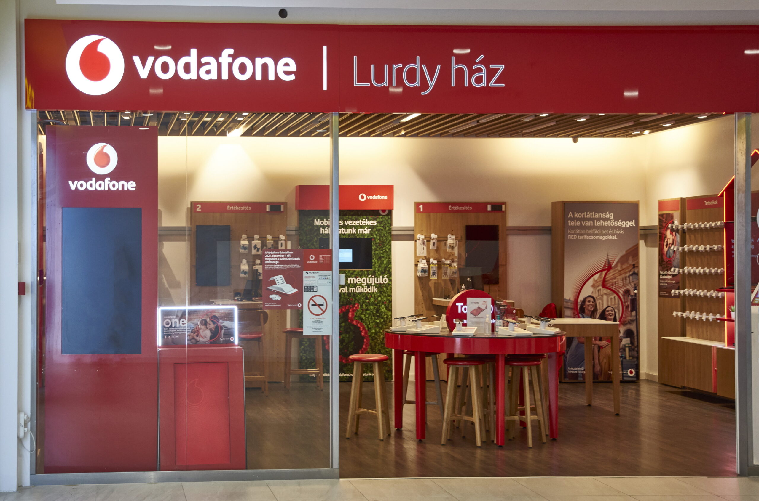 51 milliárd veszteséget hozott össze a Vodafone Magyarország