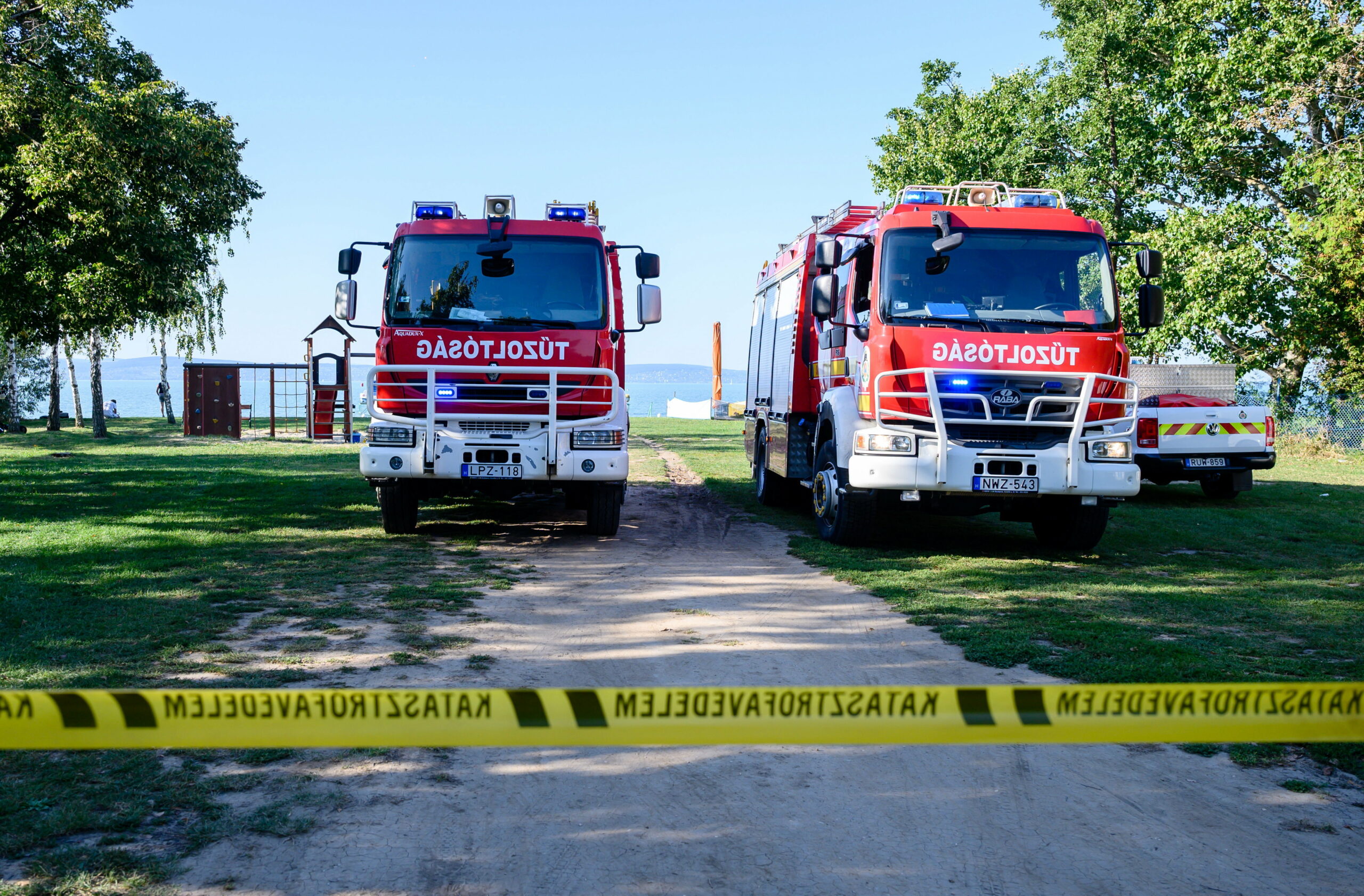 Itt vannak a részletek a rendőrségi helikopter balesetéről: ezért zuhanhatott a Balatonba a gép