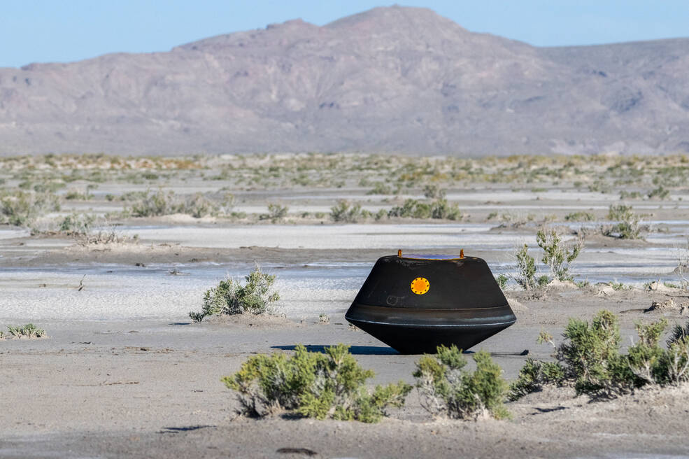 Soha nem hoztak még ennyi anyagmintát egy aszteroidáról a Földre – Sikerrel járt az OSIRIS–REx küldetés