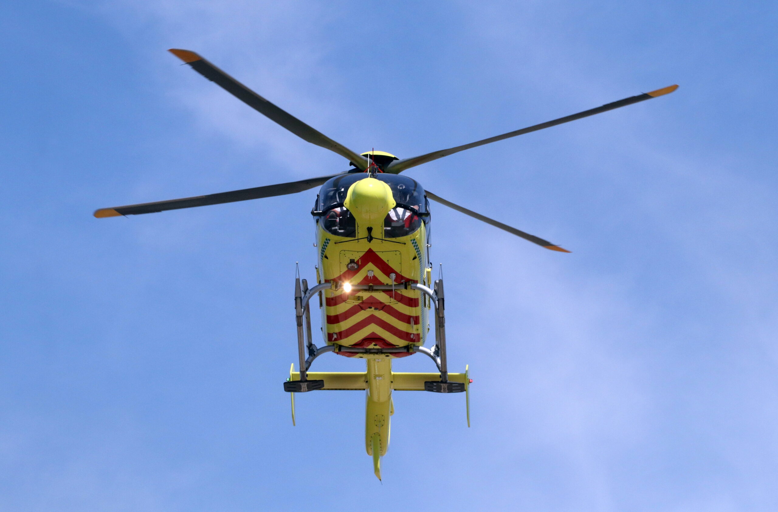 Súlyosan megégett egy kislány egy békéscsabai iskolában – mentőhelikopterrel szállították kórházba