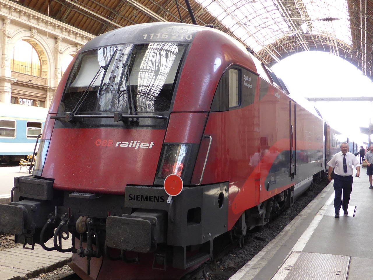 Levágja a magyar vonatokat az európai hálózatról az osztrák vasúttársaság