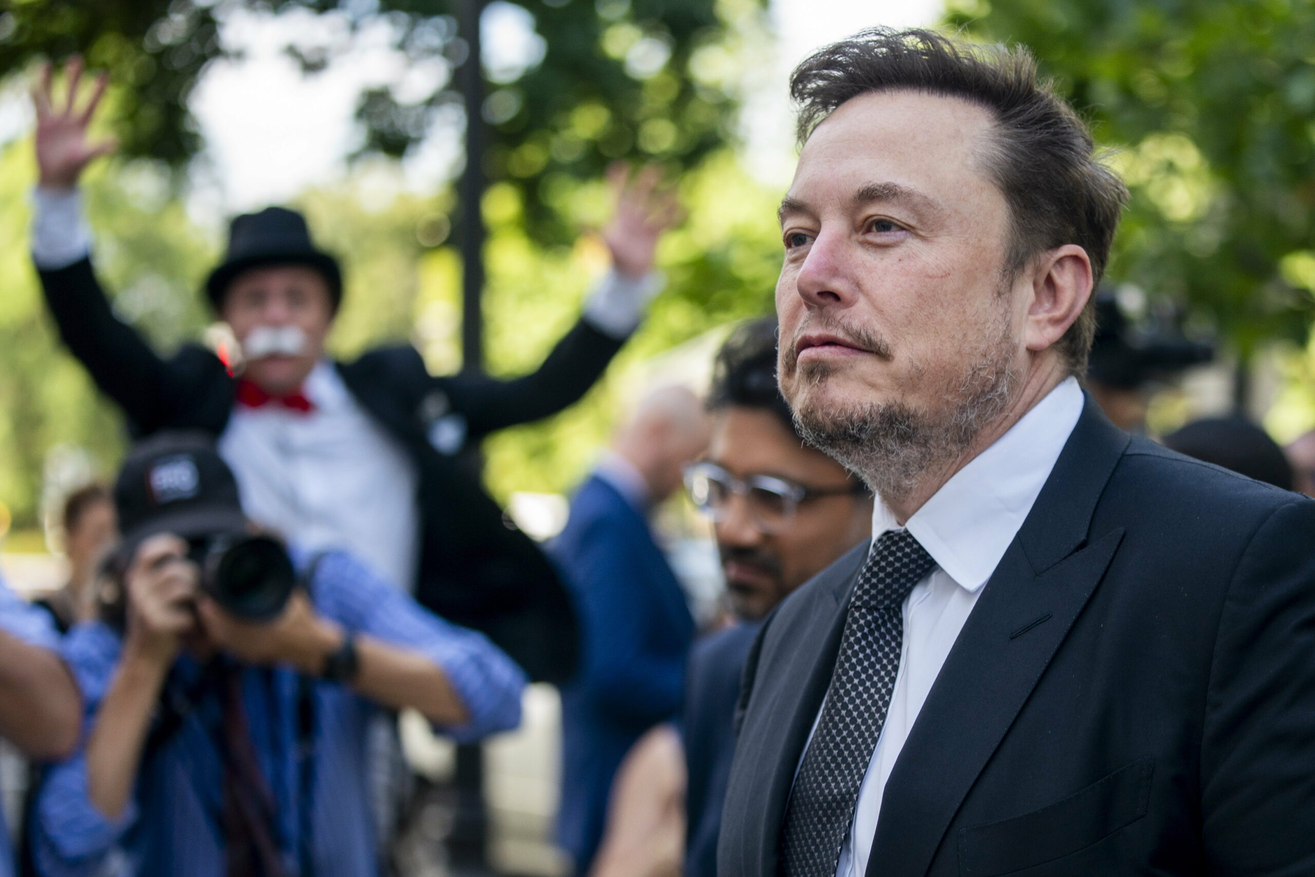 Csattanós választ adott Elon Musk Zelenszkijt cikiző posztjára az ukrán parlament