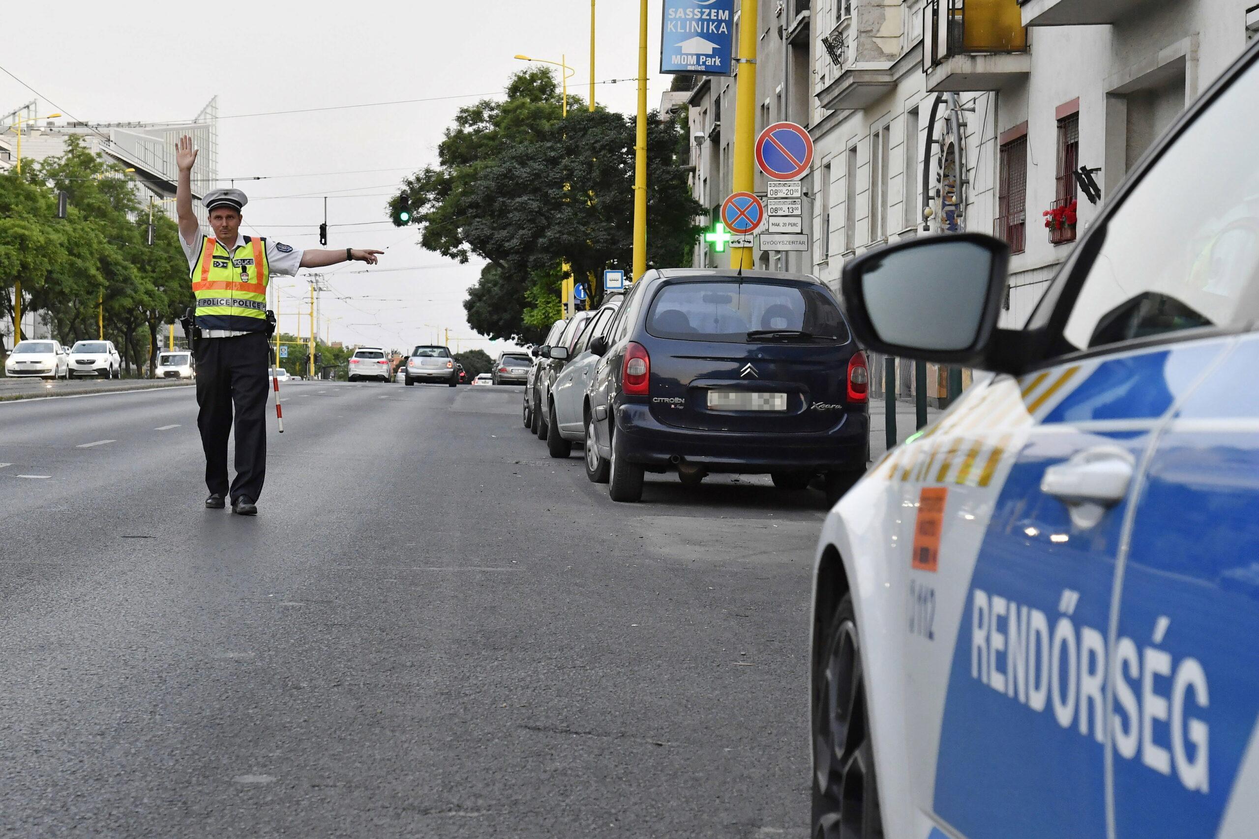 Testkamerát kapnak a budapesti rendőrök