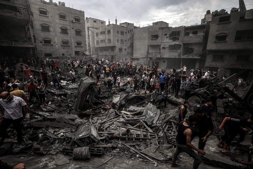 Izraeli hadsereg: péntek este kiterjesztjük a szárazföldi műveleteket a Gázai övezetben