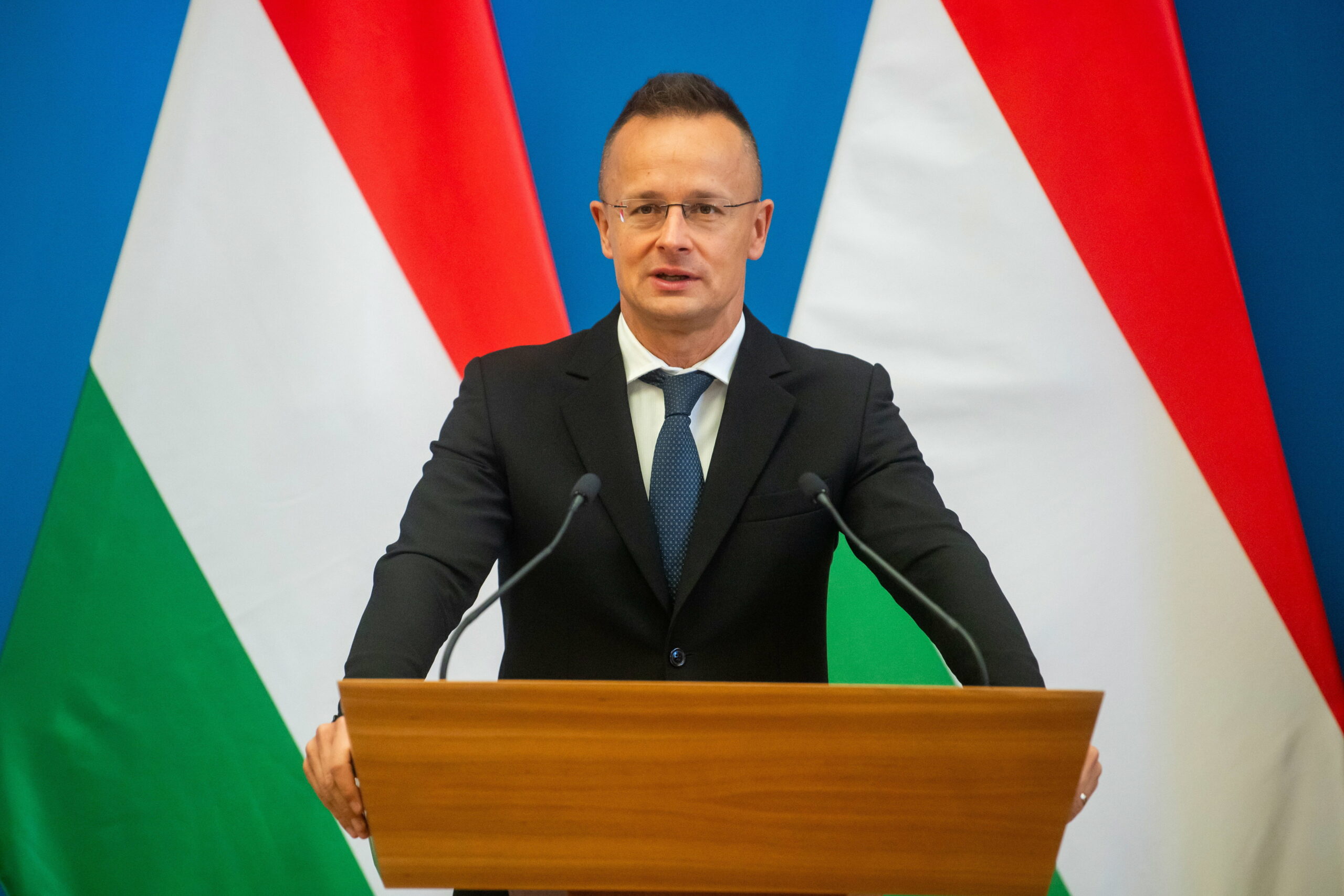 3 magyar túszt is szabadon engedhet a Hamász Szijjártó Péter szerint