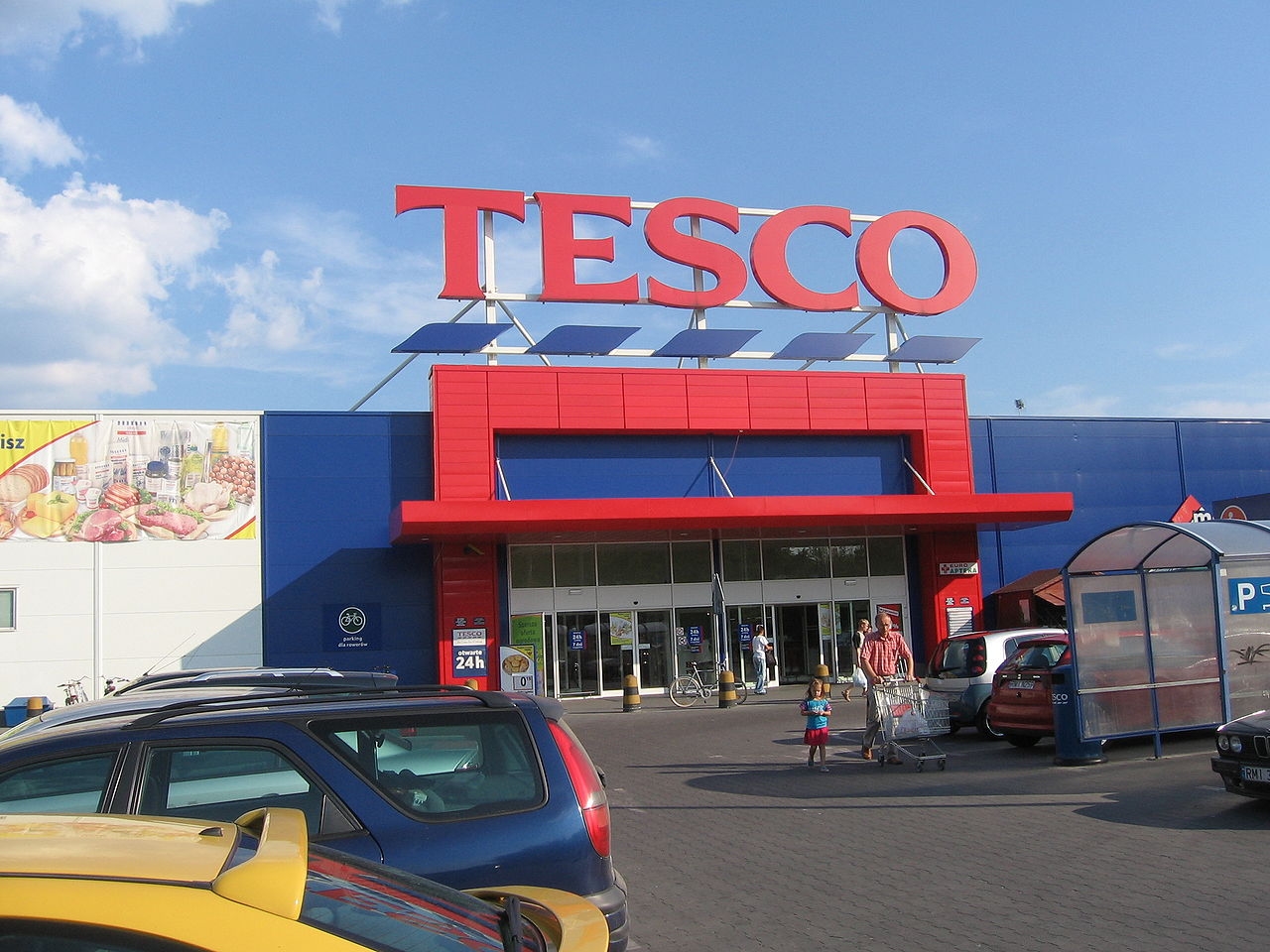 Döntött a Tesco is a december 24-i nyitvatartásról, ennek sokan örülni fognak