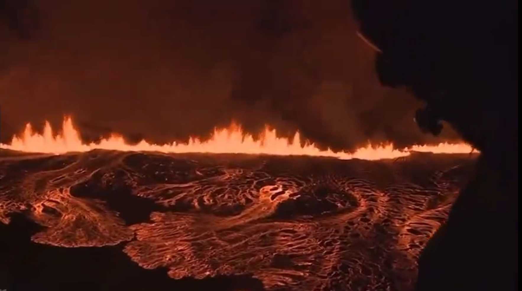 Kitört egy vulkán Izlandon, ezreket kellett evakuálni – videó