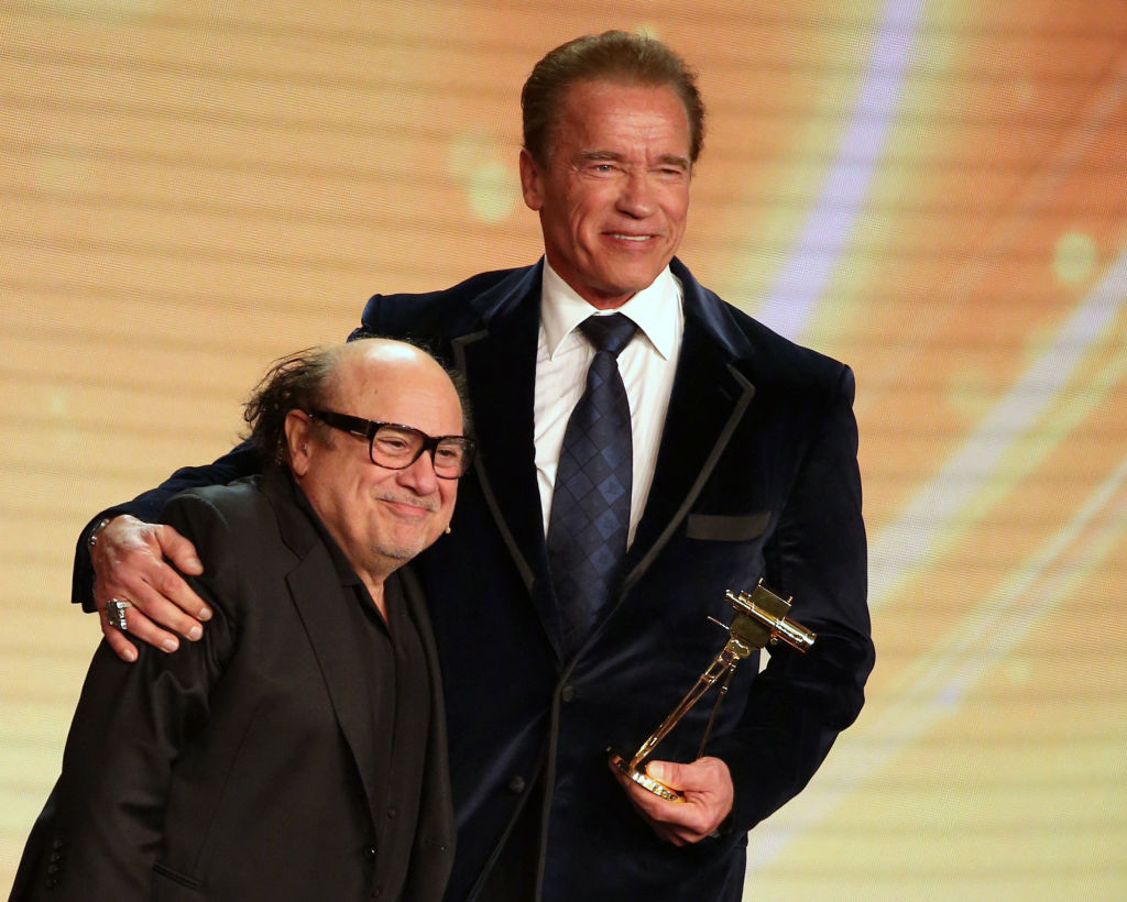 Arnold Schwarzenegger és Danny DeVito az Ikrek 35. évfordulója apropóján ismét összeállt egy közös fotóra