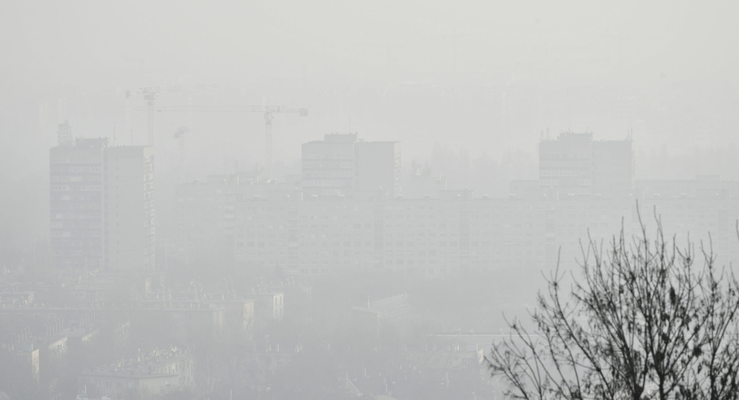 Veszélyessé vált a levegő minősége az ország több pontján a szálló por miatt