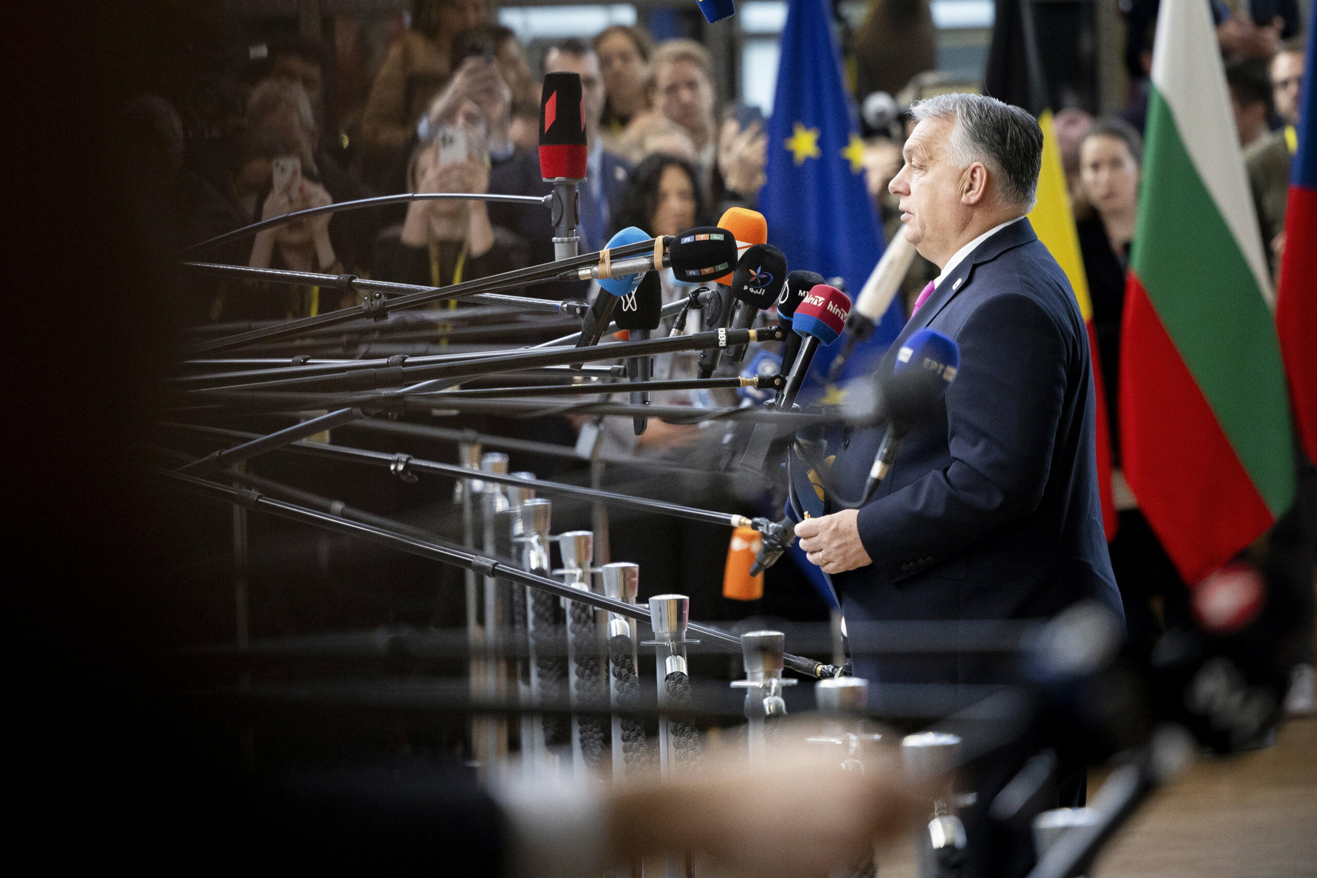 Politico: frontális támadás indulhat Orbán Viktor ellen az EU-ban