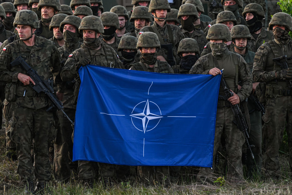 Nem kerülhetik meg a NATO-bővítéskor Magyarországot - mondja Szenes Zoltán volt vezérkari főnök