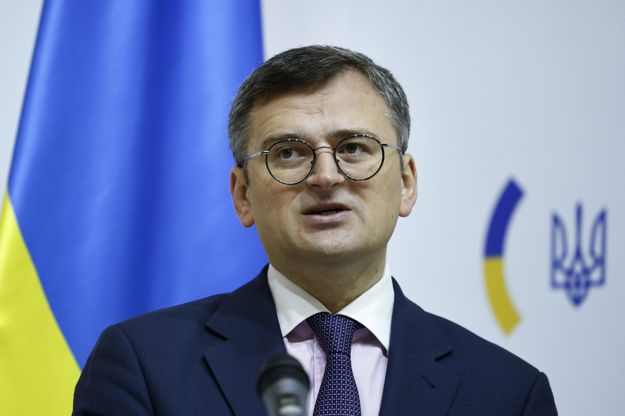 Vannak ellentétek annak megítélésében, hogyan érhetjük el a békét – mondta az ukrán külügyminiszter a Telexnek: