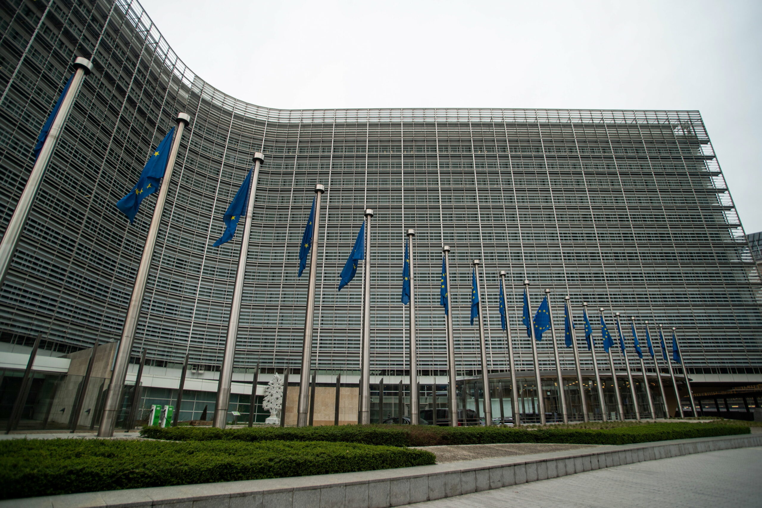 Legalább 10 uniós jogot megsértett a kormány – megint kötelezettségszegési eljárást indított az Európai Bizottság