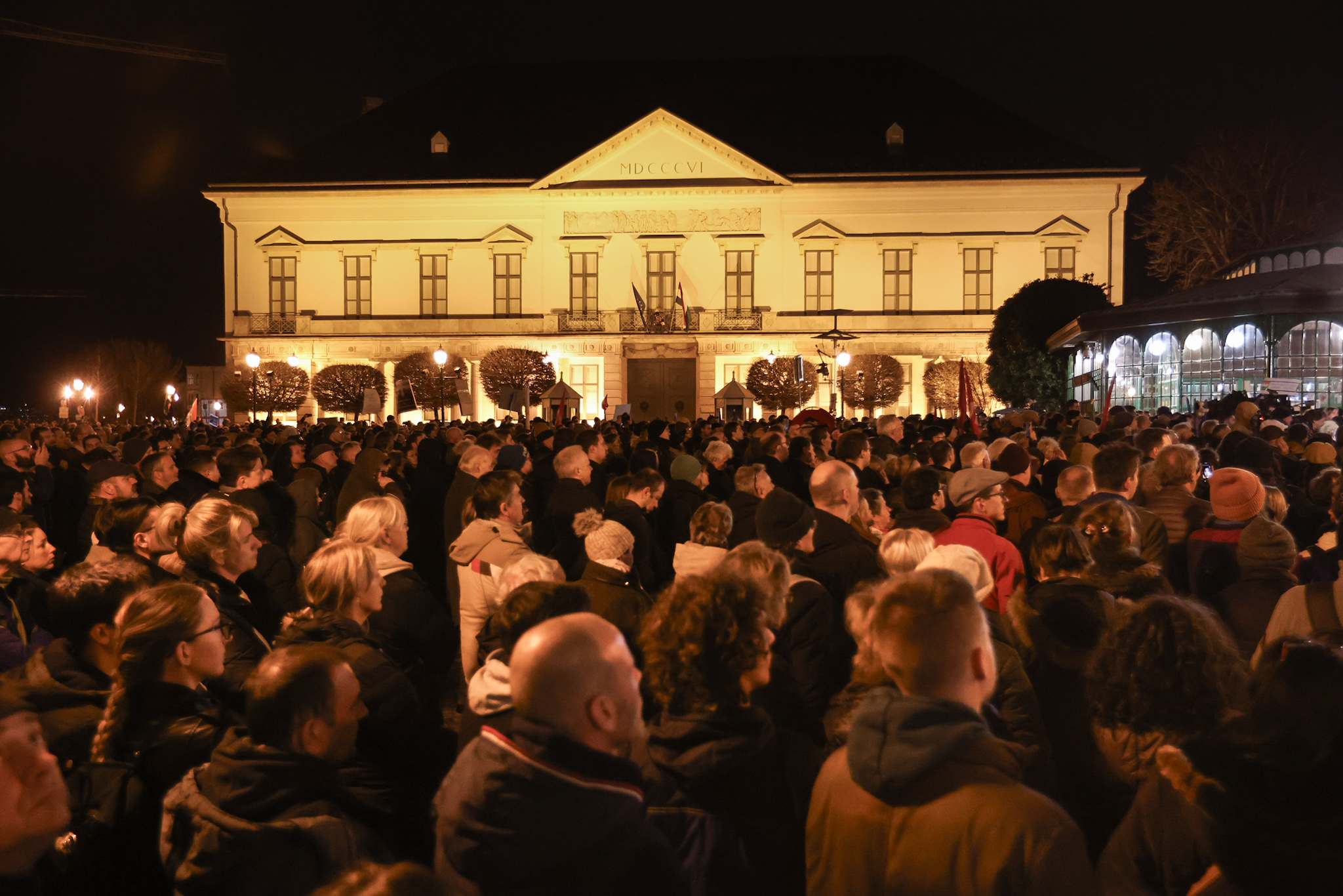 „Hiába vagy megerőszakolt árva gyerek, a felcsútiakkal szemben nem lehet igazad”