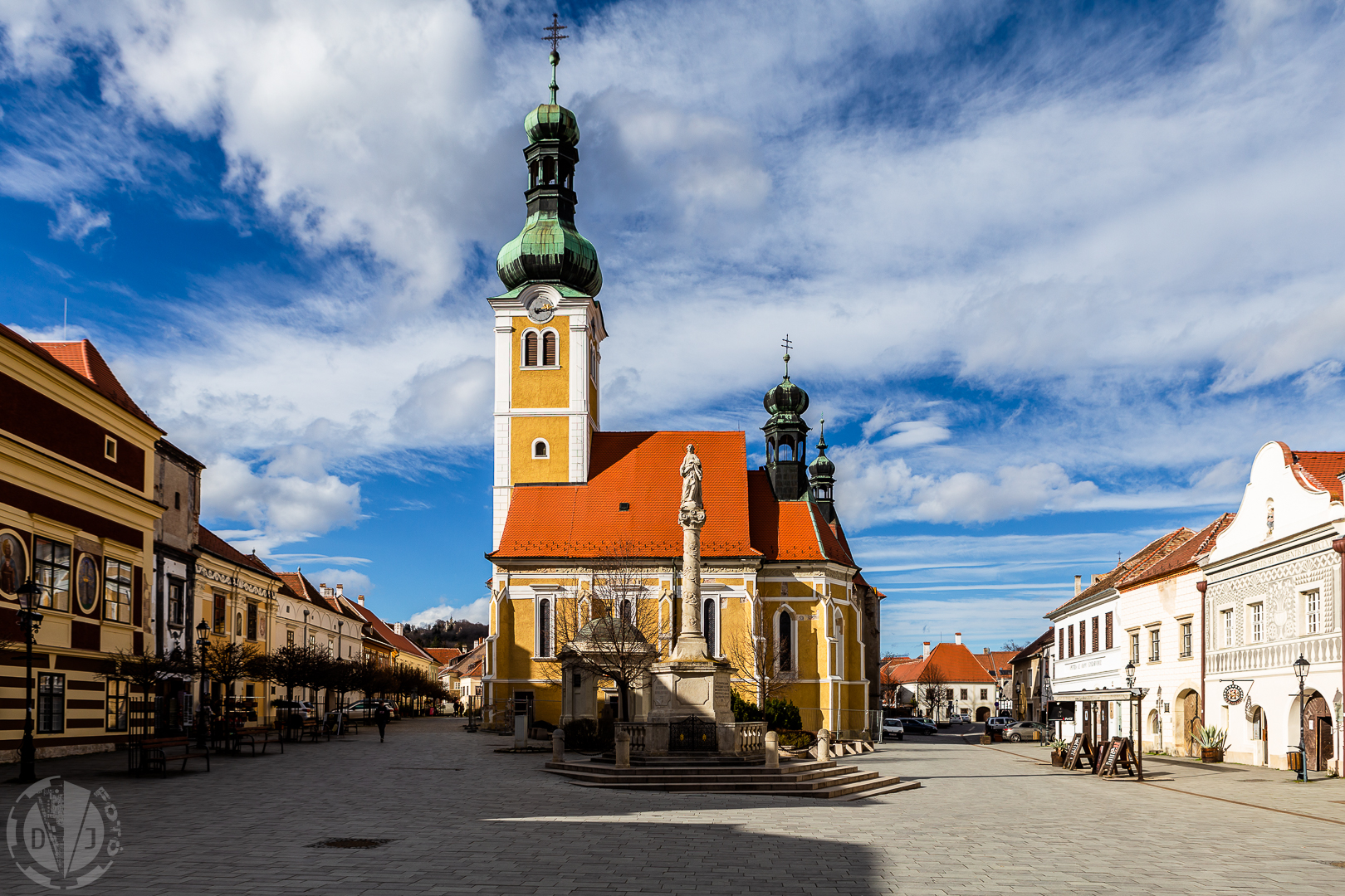 KVÍZ: Magyarország és a nagyvilág legszebb templomai - tudod, hol vannak?