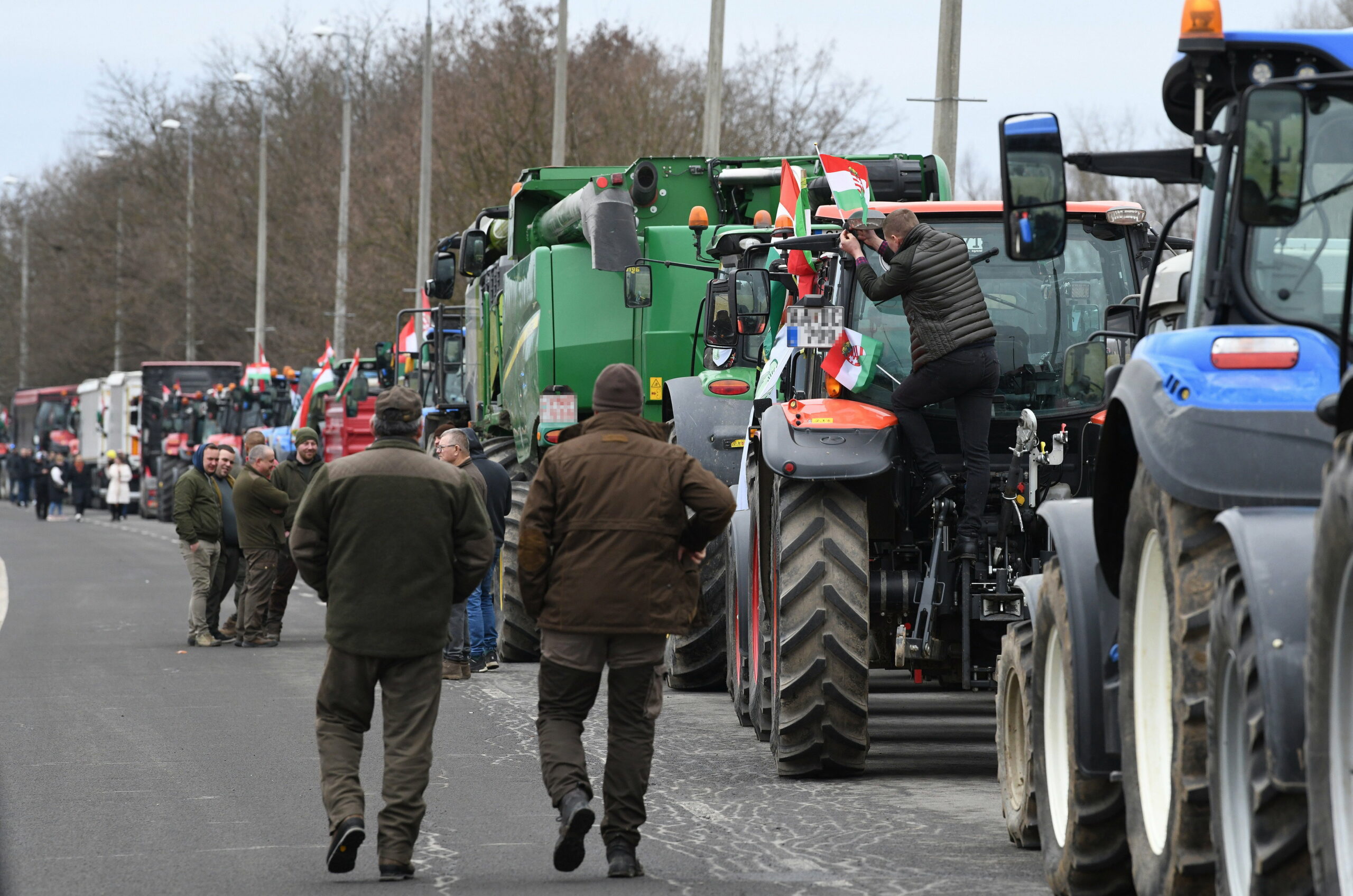 Elege van a gazdáknak, háromnapos tüntetést hirdettek a Parlamenthez