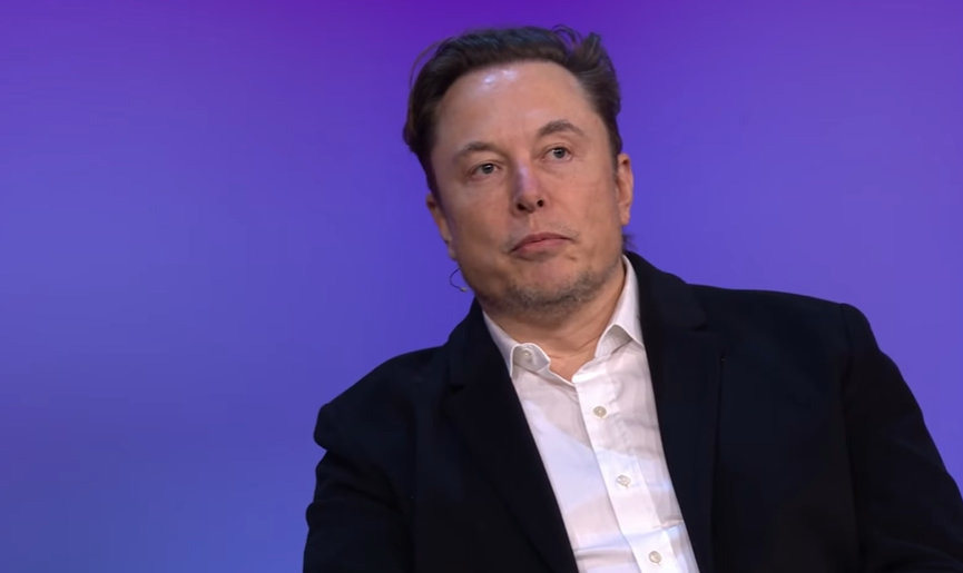 Elon Musk beszólt a Metának a Facebook összeomlása miatt
