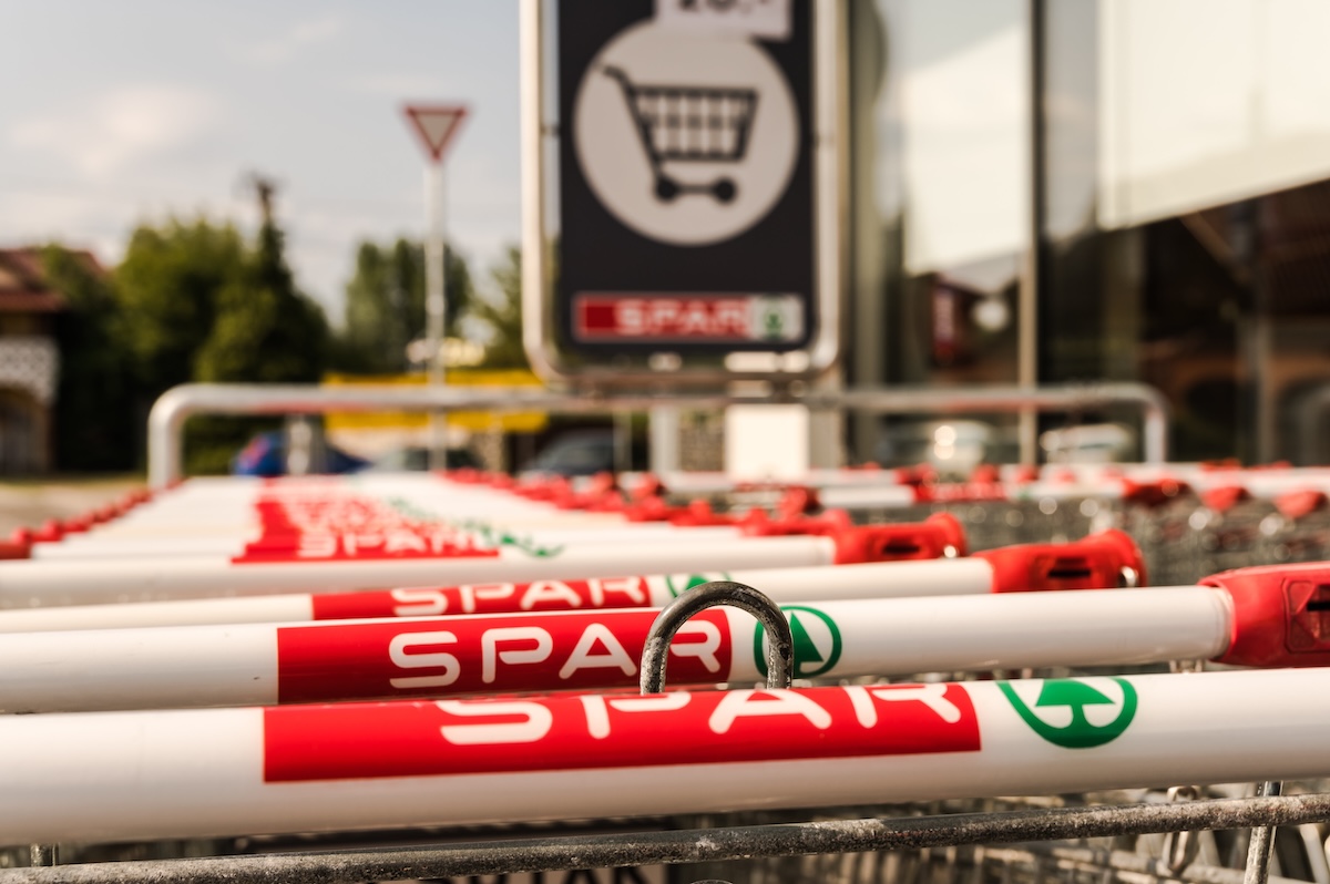 Válaszolt a kormány a Spar-vezér állítására, aki azt mondta: nyomásgyakorlással akarnak részesedést szerezni a kereskedelmi láncban