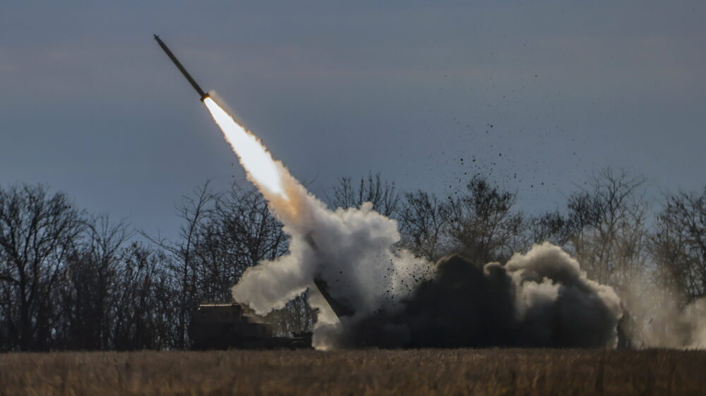 Készültségbe helyezték a légierőt egy orosz rakéta miatt Lengyelországban