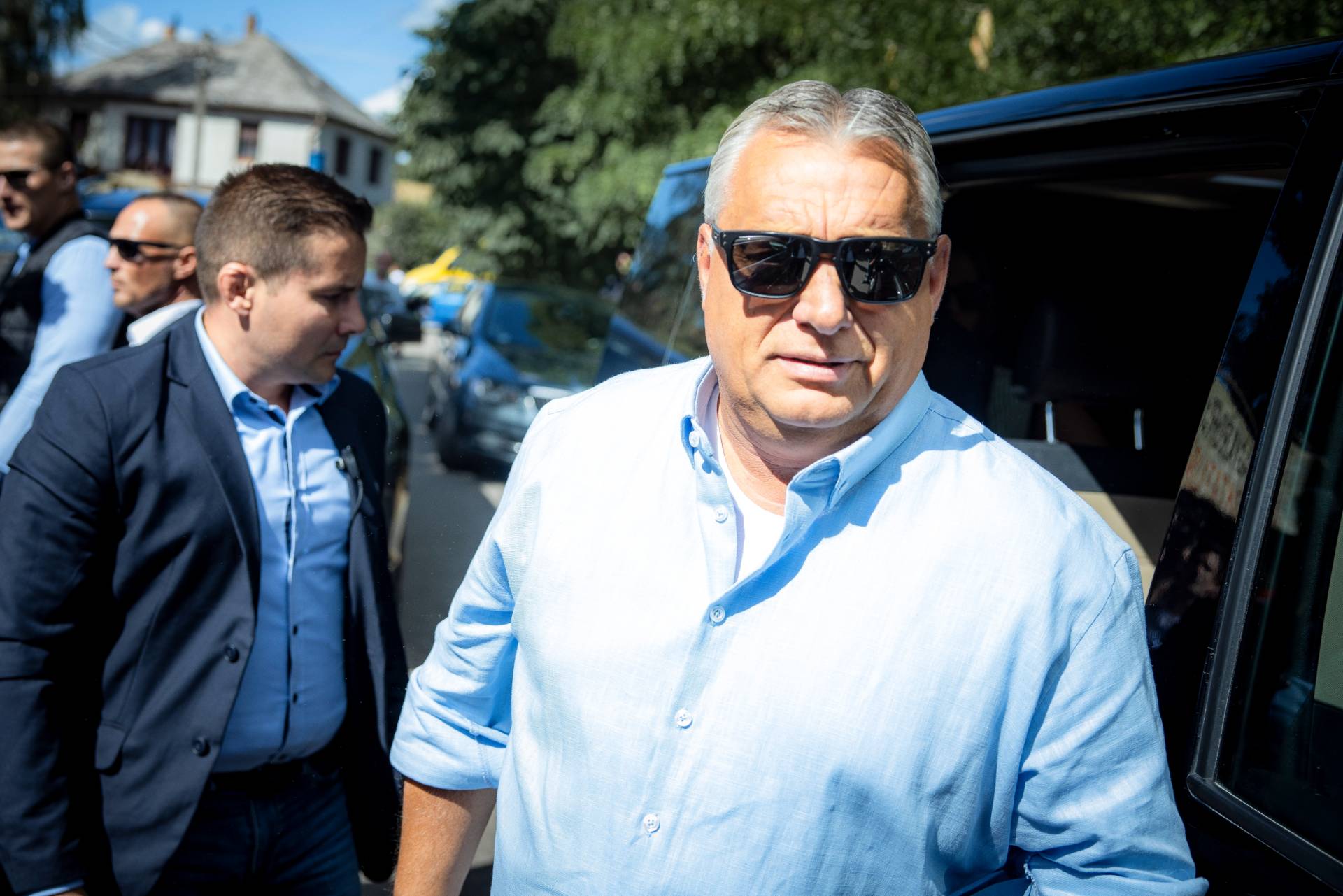Orbán Viktor semmit nem reagált a szombati tüntetésre, de azt elárulta, hogy az „Azahriah nevű csávót” szokta hallgatni