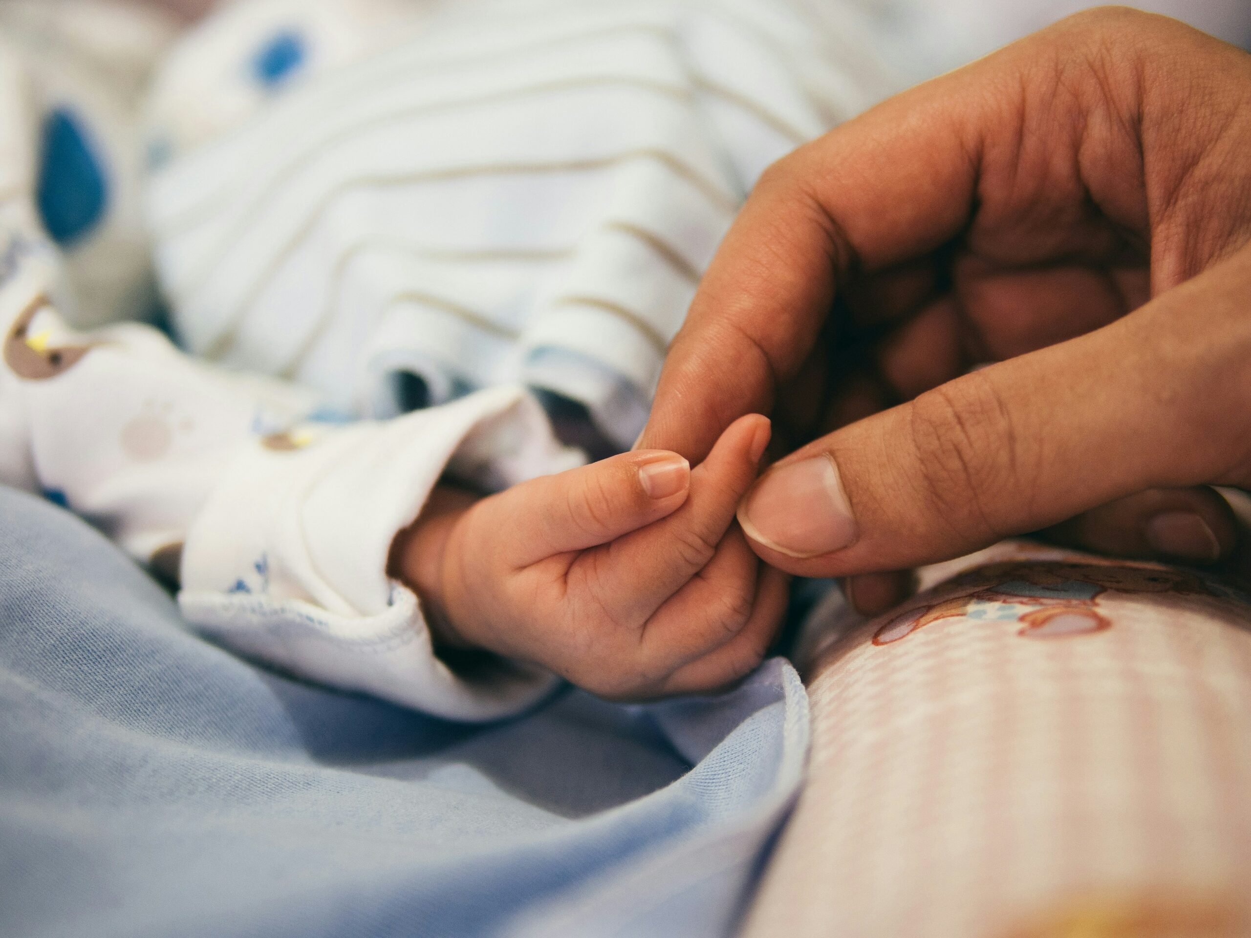 Túlterhelt ellátórendszer: a csecsemőosztály mellett működő gyermekotthon is megtelt a miskolci kórházban