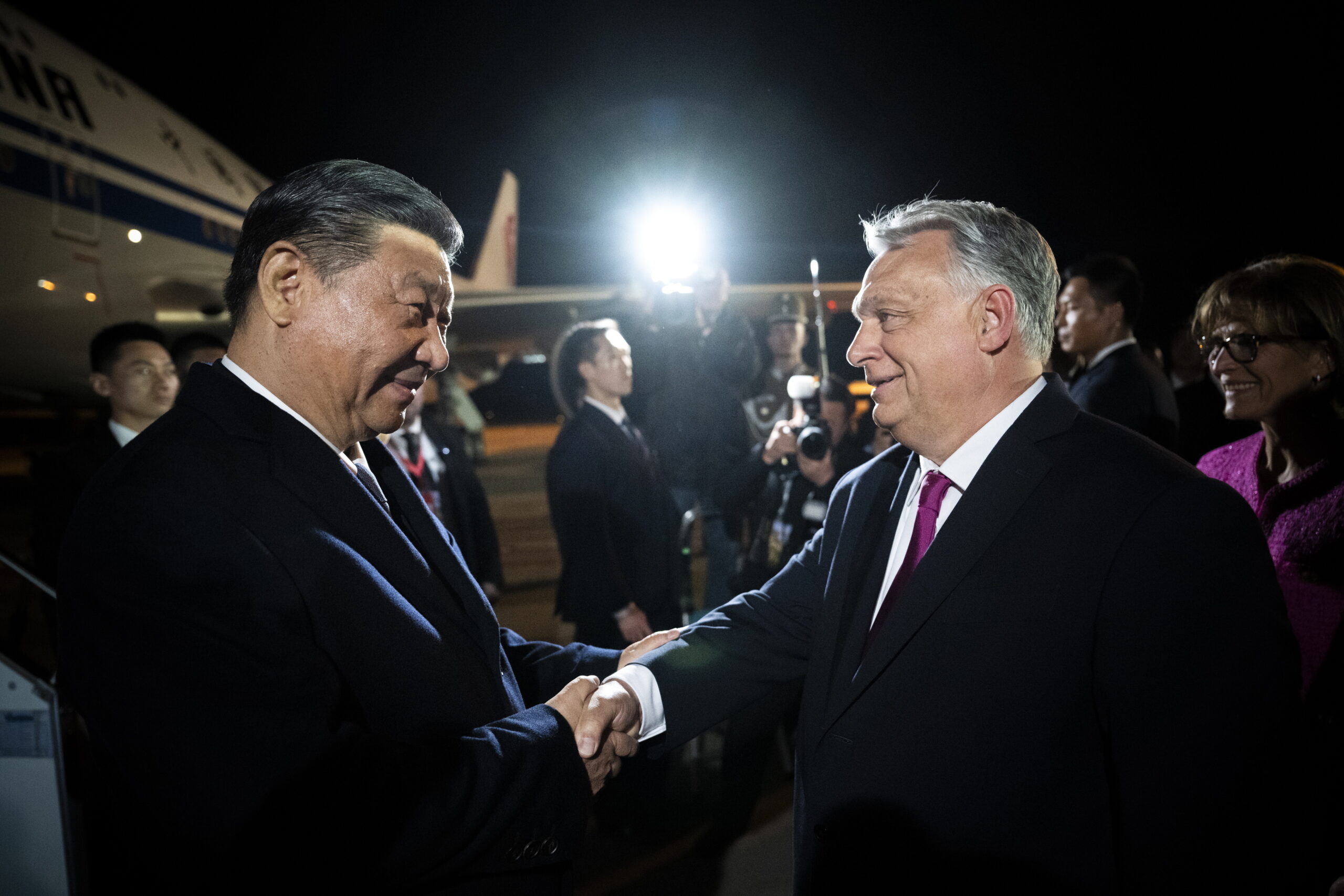 Kiderült, miről beszélt Hszi Csin-ping és Orbán Viktor Ferihegyen