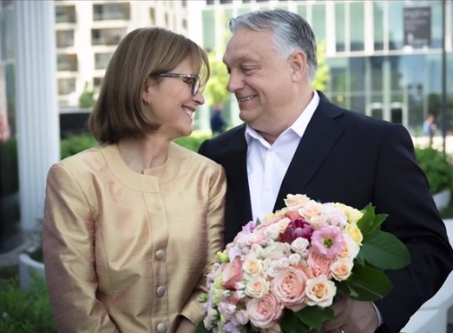 Orbán Viktor romantikabombát robbantott a TikTokon