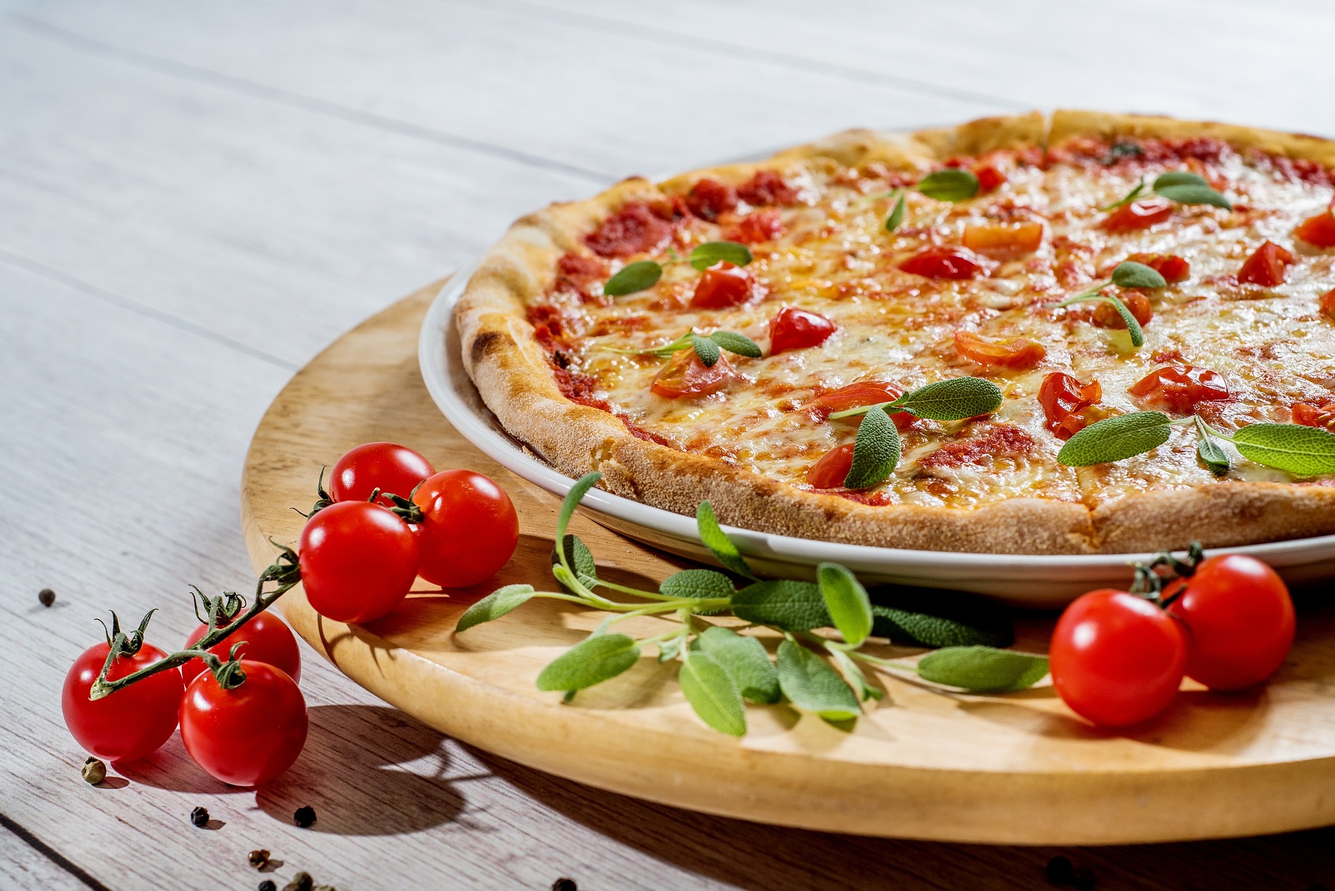 Védelmi pénzből vehette meg Nápoly leghíresebb pizzériáját, letartóztatták