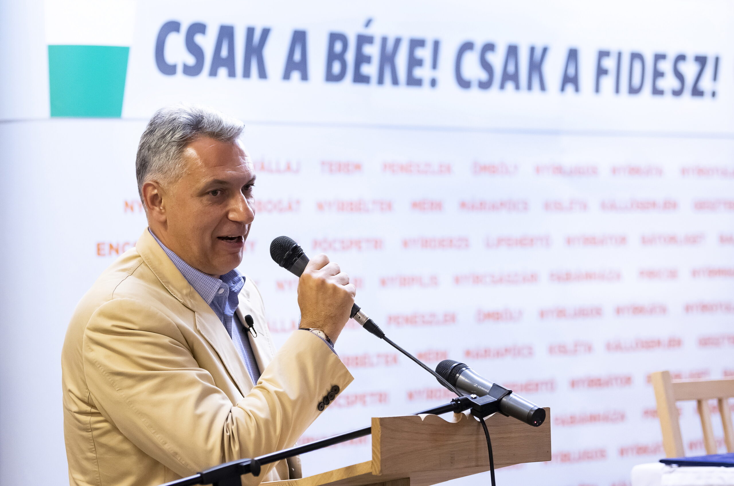 Lázár János szerint Magyar Péter miatt nyerhet kétharmaddal a Fidesz 2026-ban