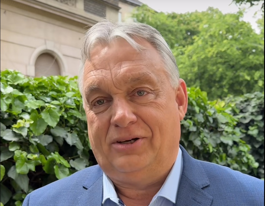 Orbán Viktor: A hinta az valami, a csúszdában nincs kockázat