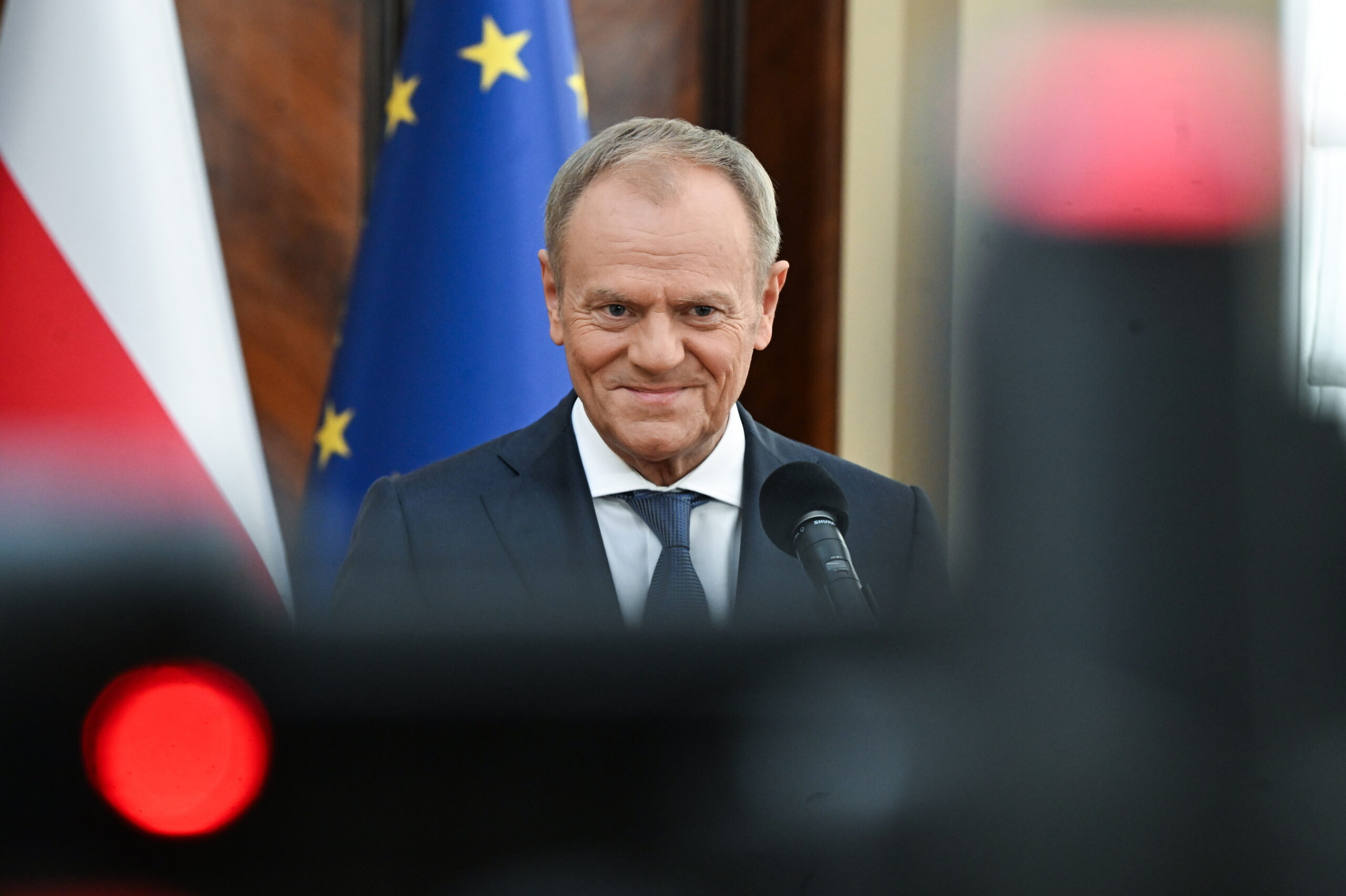Magyarország egyedül áll a szőnyeg szélén az EU-ban – Lengyelország ellen hivatalosan is megszüntették a 7-es cikkely szerinti eljárást