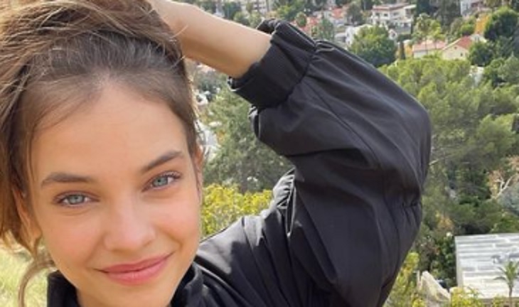 Palvin Barbi egy parányi bikiniben mutatta meg, hogy ő már felkészült a nyárra