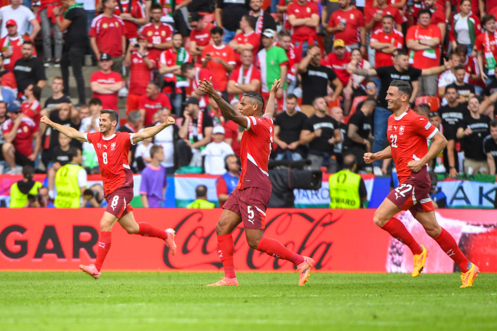 Két góllal vezet Svájc a magyarok ellen az első félidőben