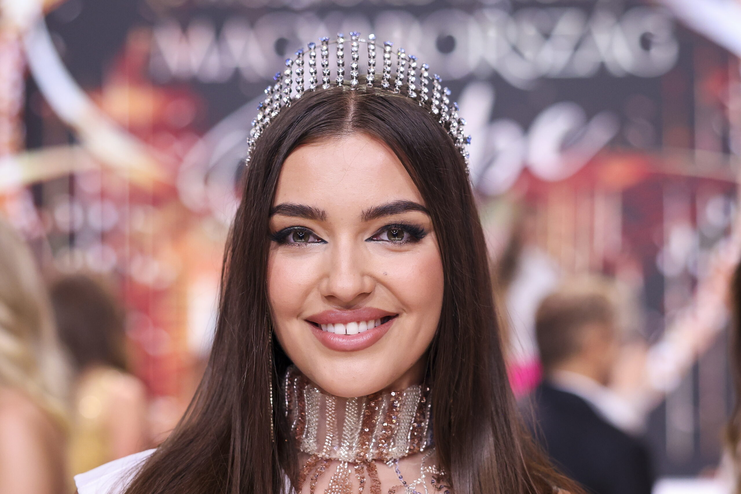 A Miss World Hungary győztese elmondta, mit gondol arról, hogy Kulcsár Edinához hasonlítják