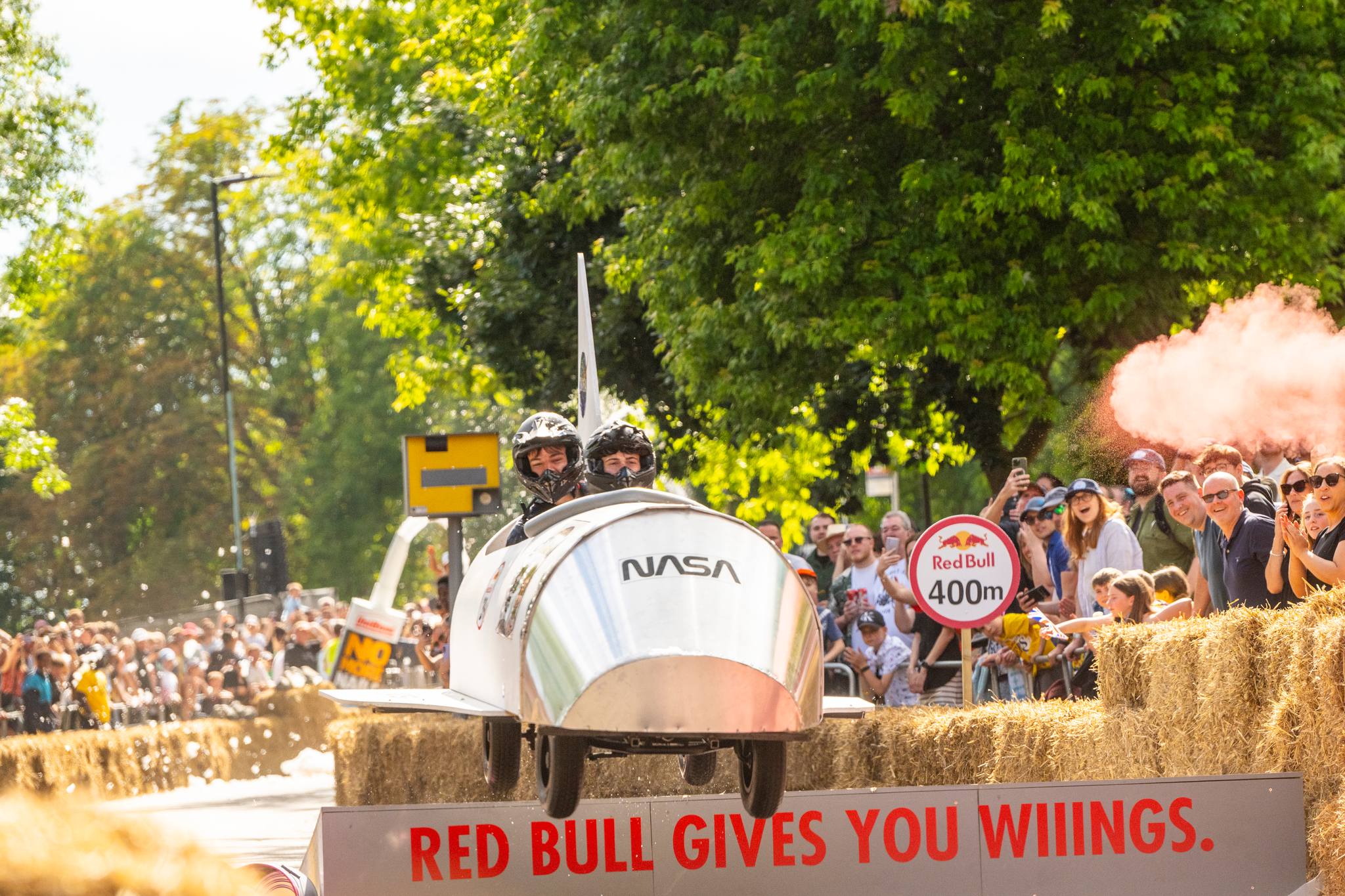 16 év után újra Magyarországon a Red Bull Ládaderbi: ne maradj le az őrült járgányok versenyéről