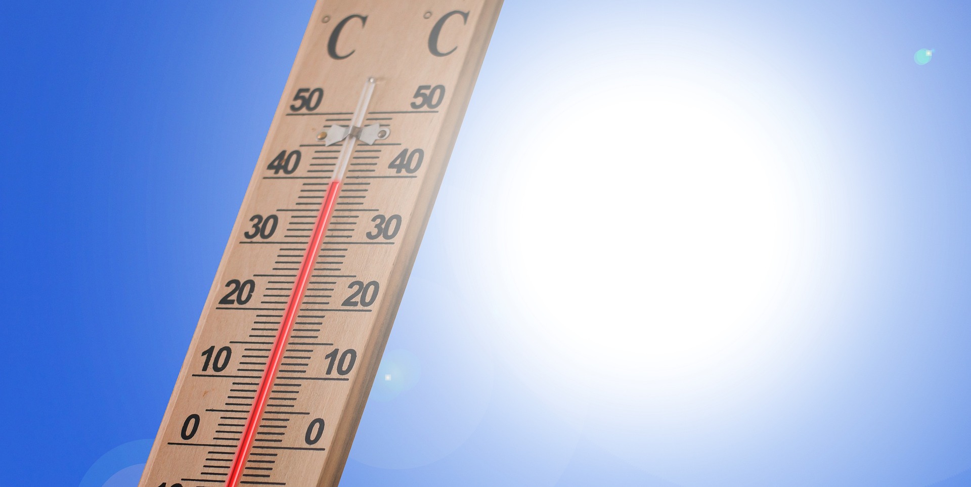 37 fok is lehet vasárnap, az egész országra figyelmeztetést adtak ki a hőség miatt