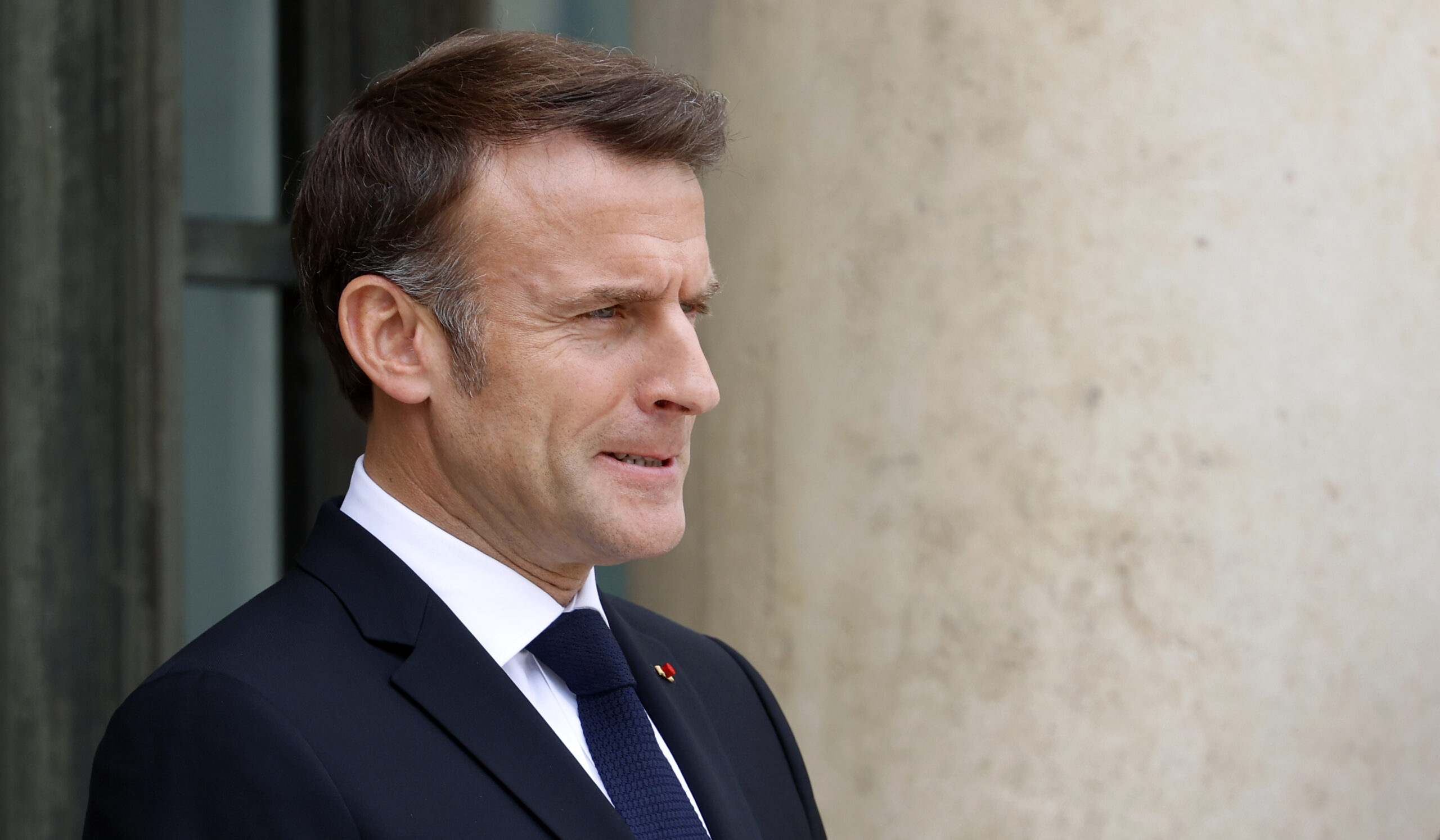 Macron pártja óriásit bukott, a szélsőjobb pedig nagyot tarolt a francia választások első fordulójában