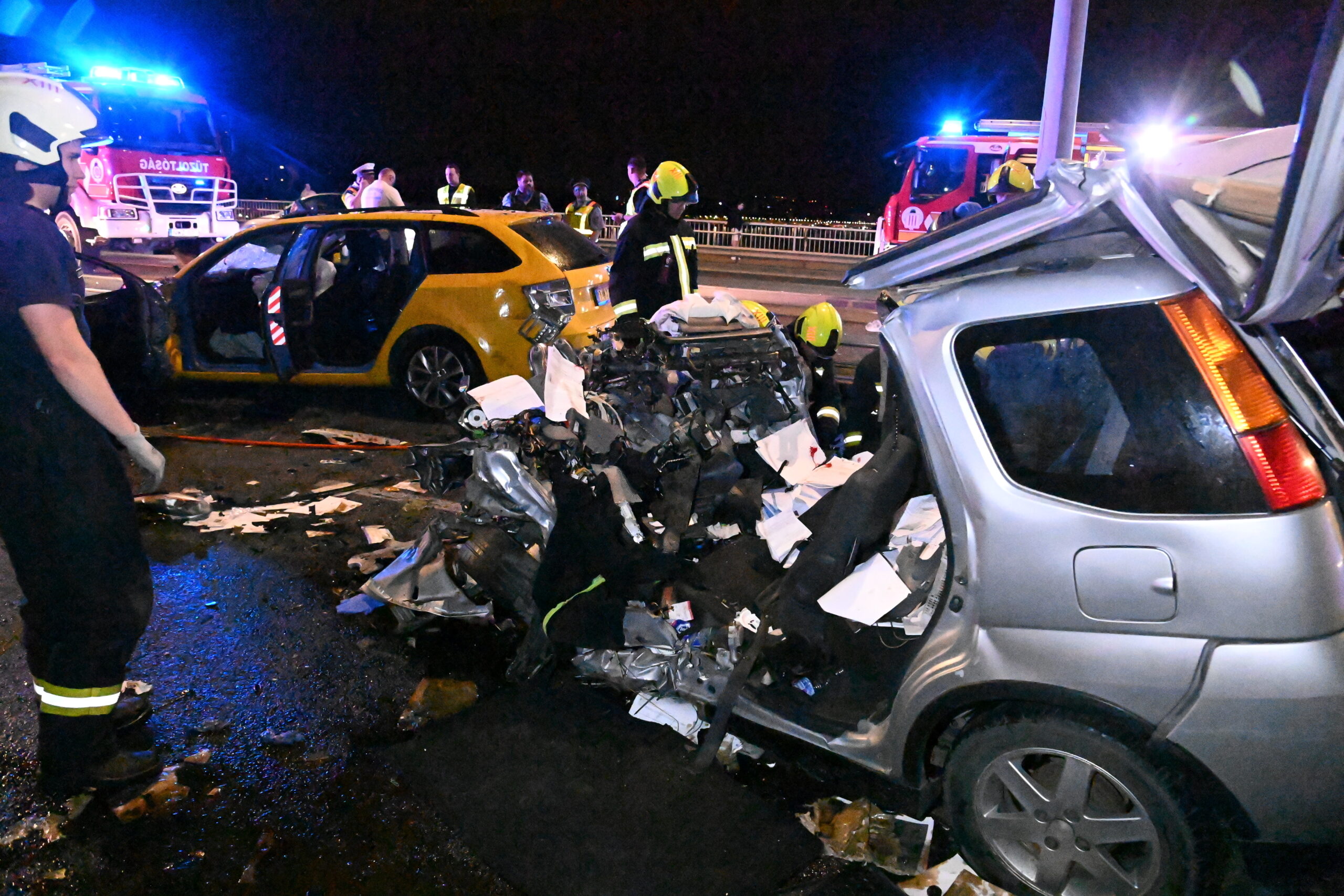 Egy autótolvaj okozta a három ember halálát okozó balesetet egy lopott taxival az Árpád hídon