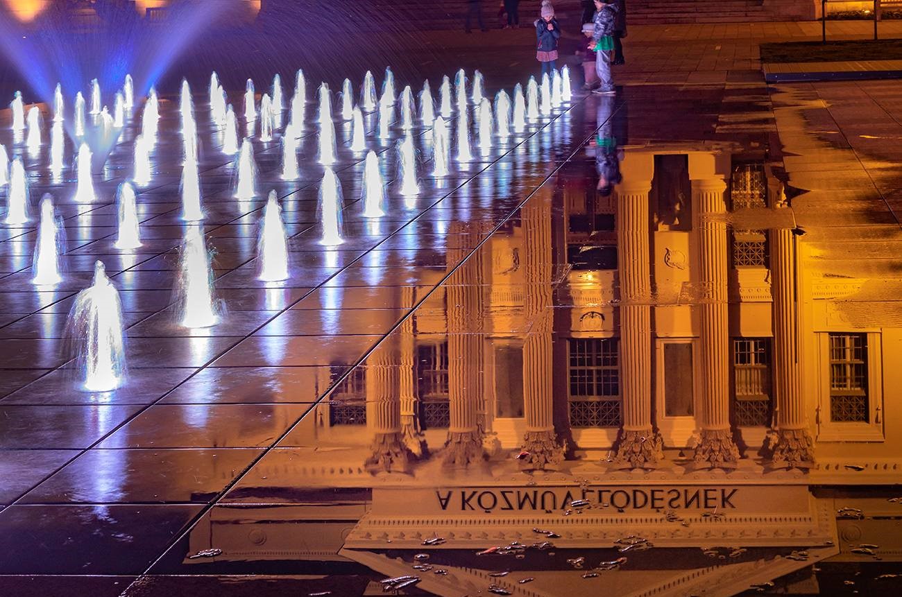 Szeged sokféle arcát lehet szeretni, most például a látványos fény-árnyék játékokért