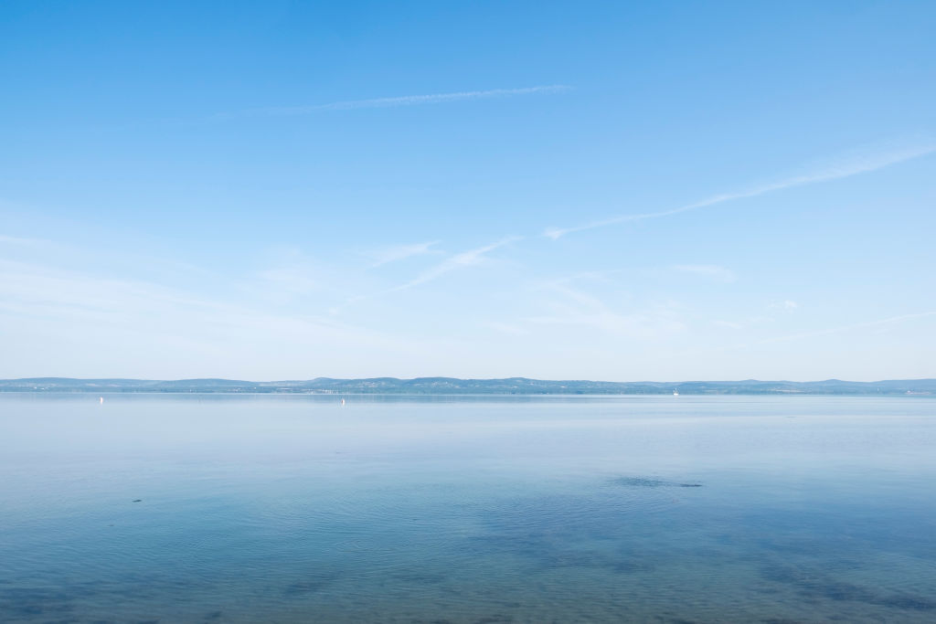 Fiatal férfi áldozta fel magát barátnője megmentéséért a Balatonban