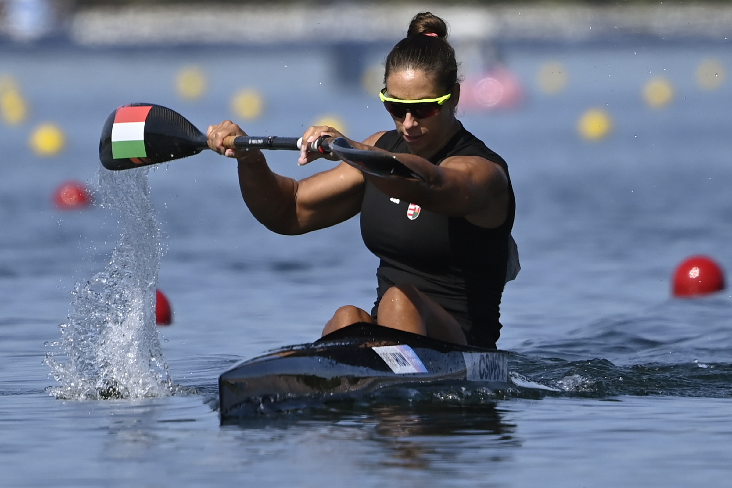 Sima ügy: bejutottak a döntőbe női kajakosaink az olimpián