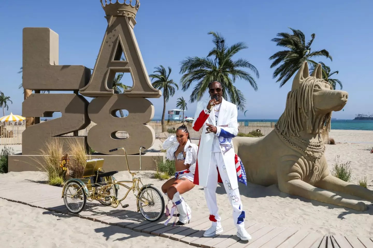 Leleplezték az olimpia záróünnepségét: Snoop Dogg nem is Venice Beachen, hanem Long Beachen lépett fel