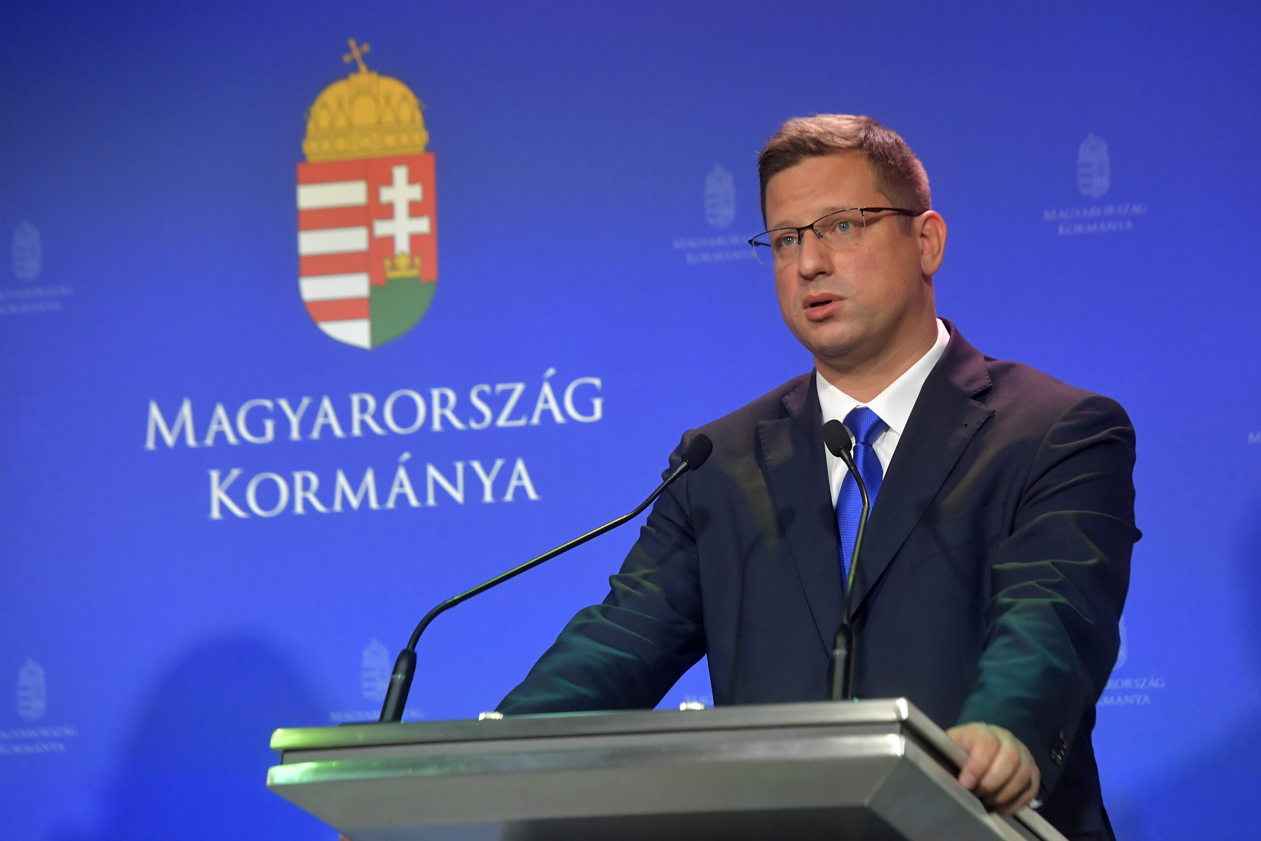 Gulyás Gergely elárulta, hogy mi lesz az utcára került kárpátaljai menekültekkel