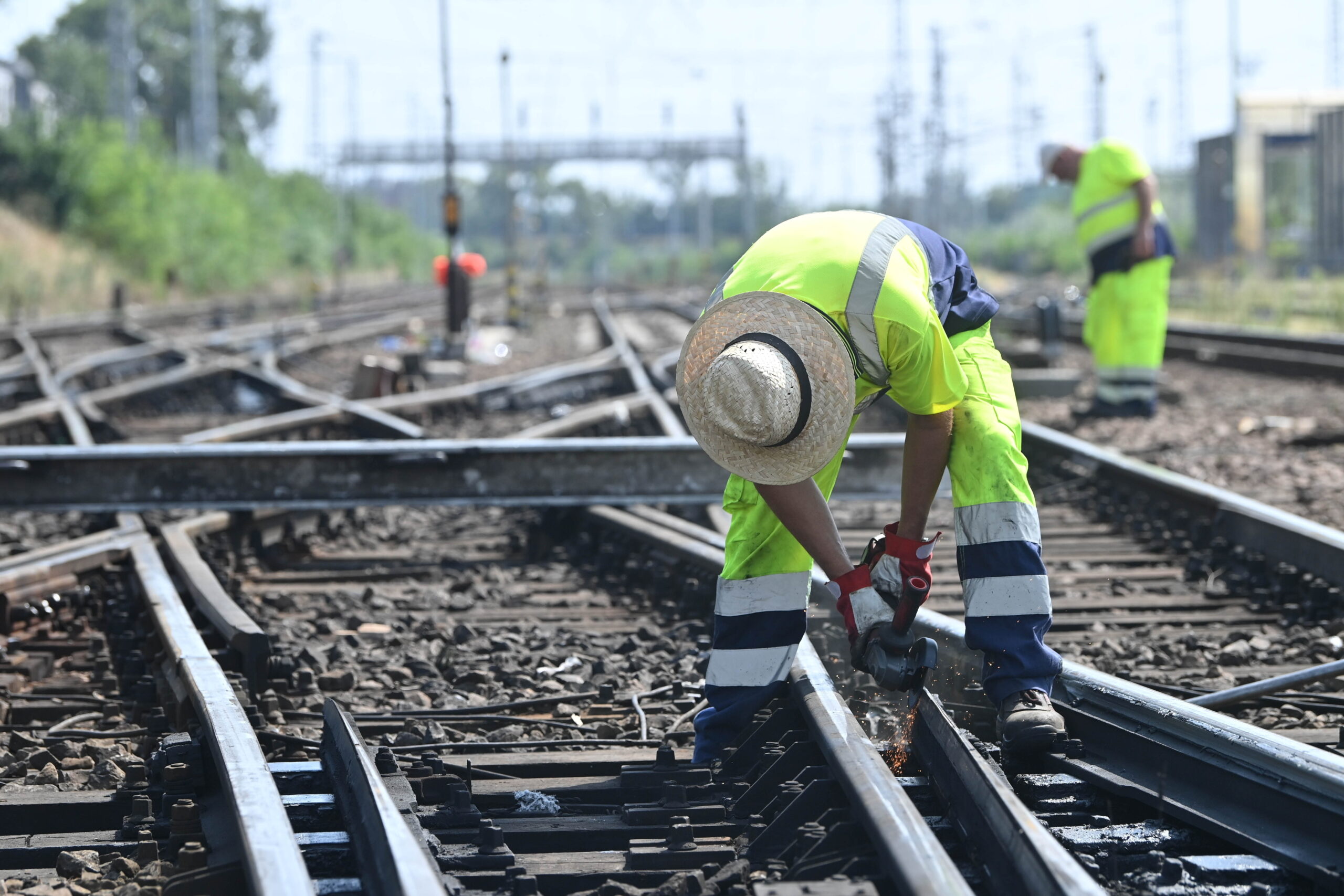 Befejezték a helyreállítást a Keleti pályaudvarra bevezető vágányokon, a MÁV szerint már helyreállt a megszokott közlekedési rend